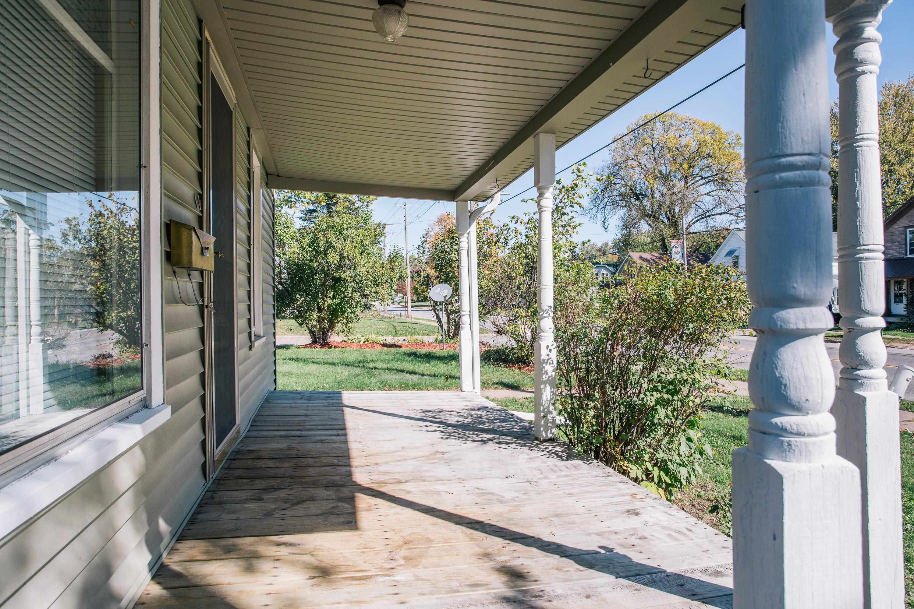 1014 Hewett Street Property Photo 2