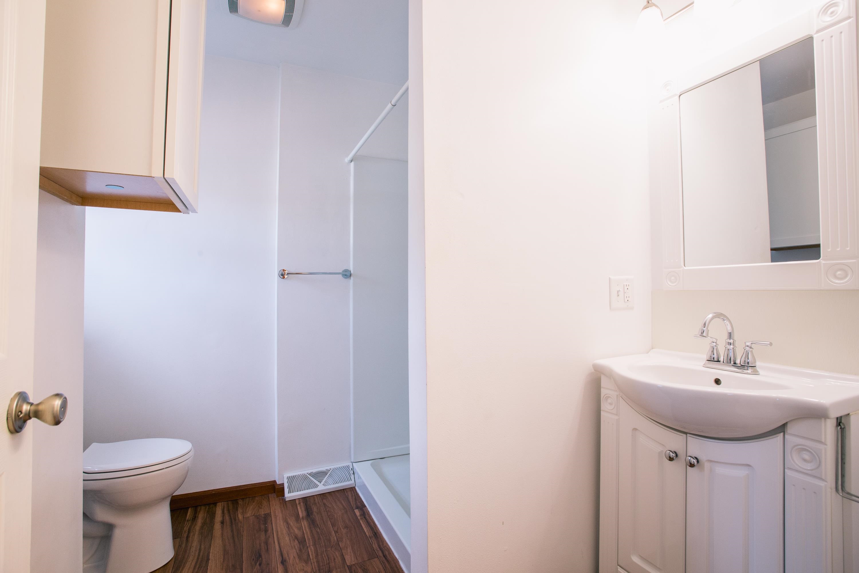 1014 Hewett Street Property Photo 13