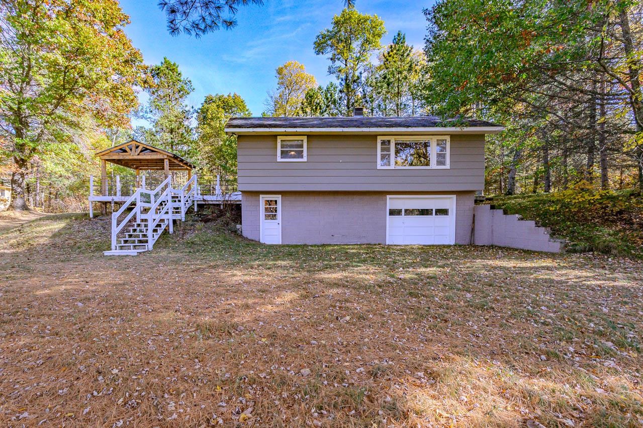 6907 E Rapids Road Property Photo 2