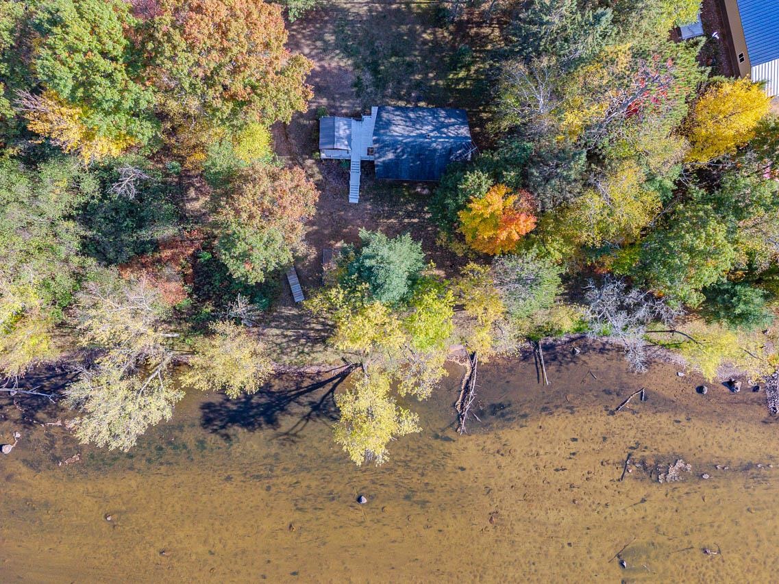 6907 E Rapids Road Property Photo 33