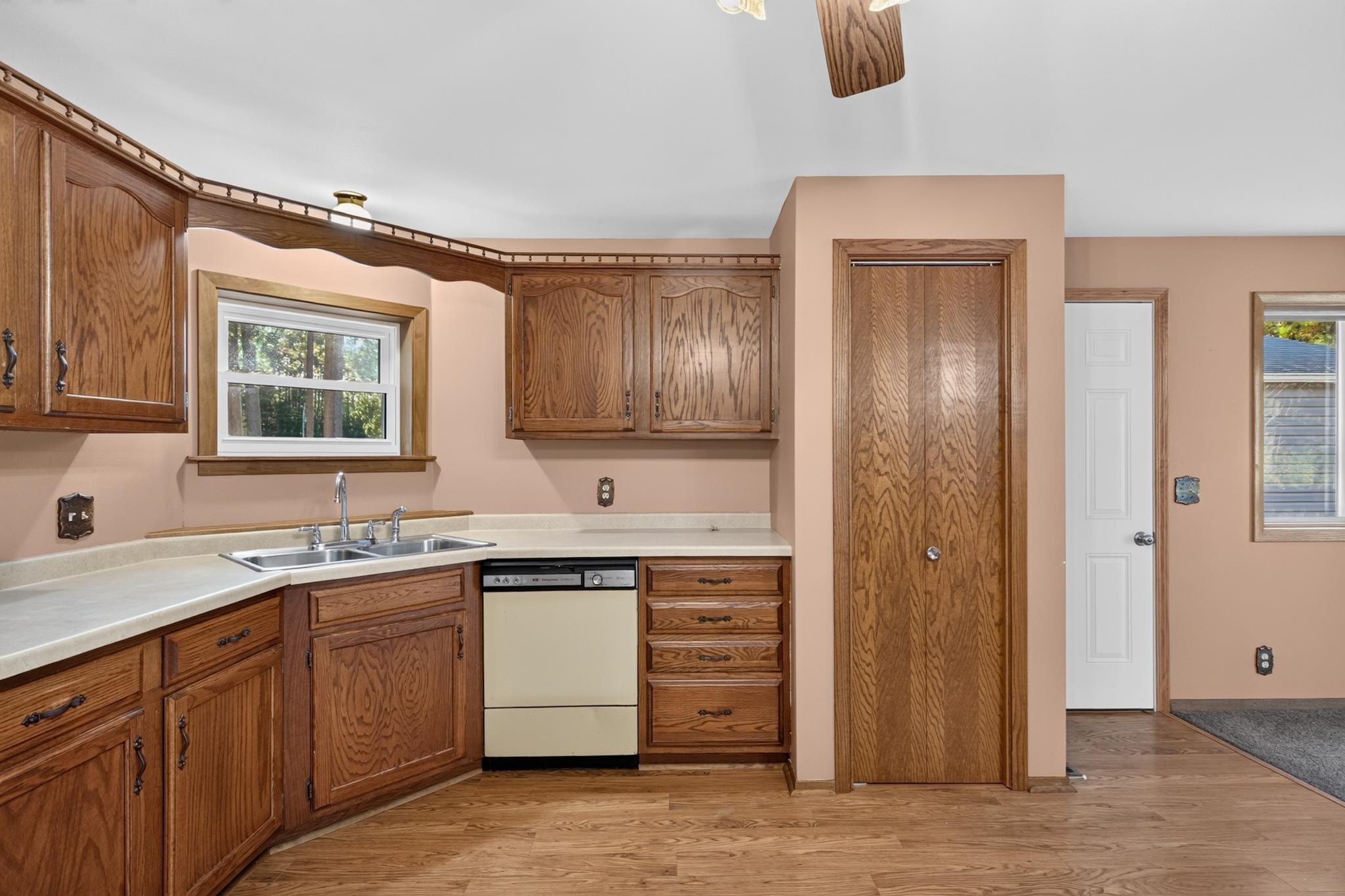 6311 Magnolia Drive Property Photo 4