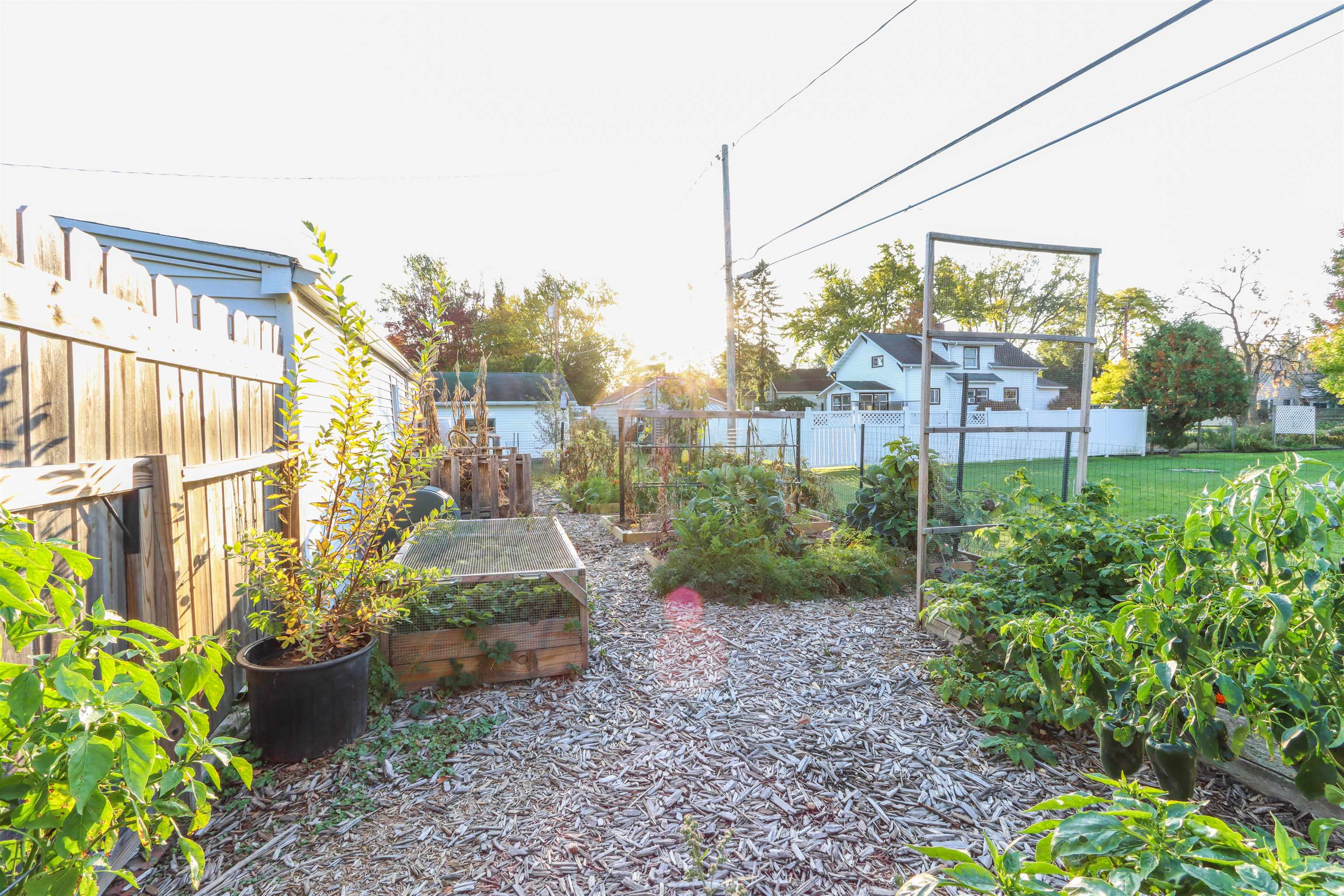 449 Wadleigh Street Property Photo 6