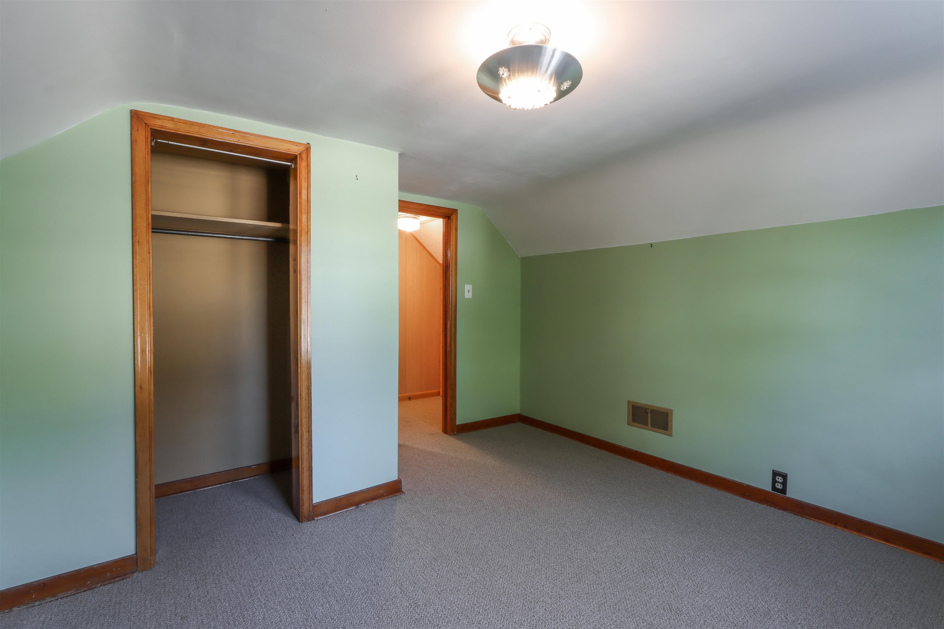 449 Wadleigh Street Property Photo 33