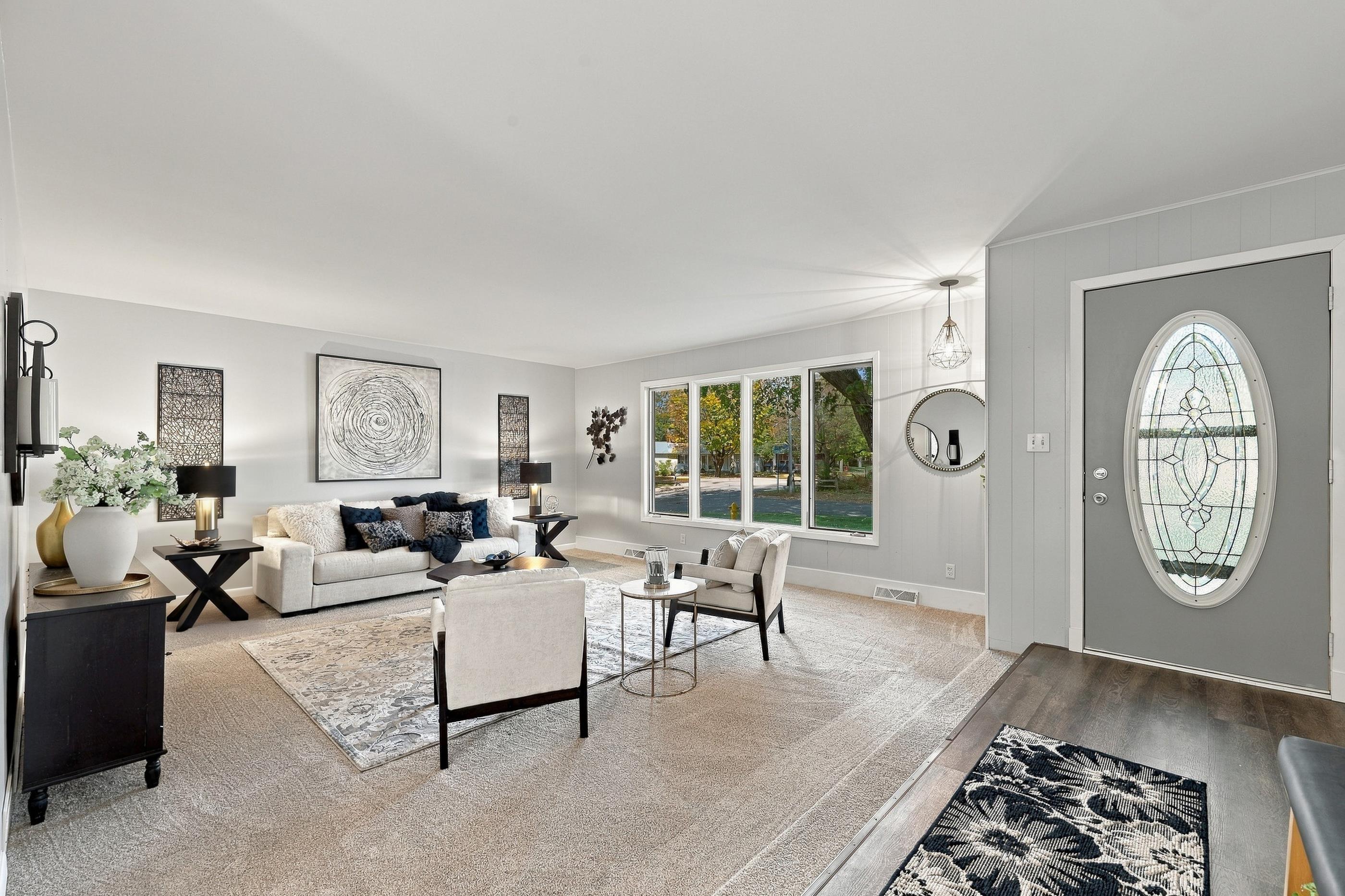 901 Harlyn Avenue Property Photo 3