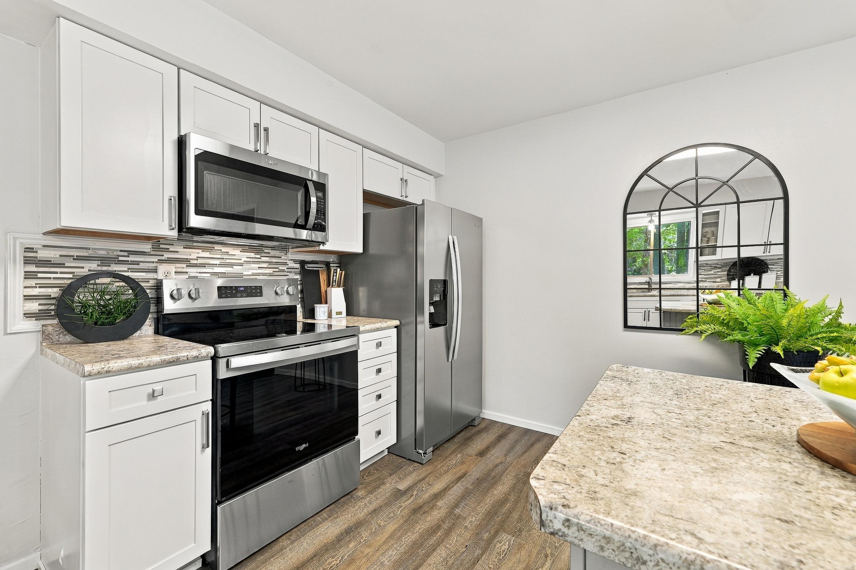 901 Harlyn Avenue Property Photo 18