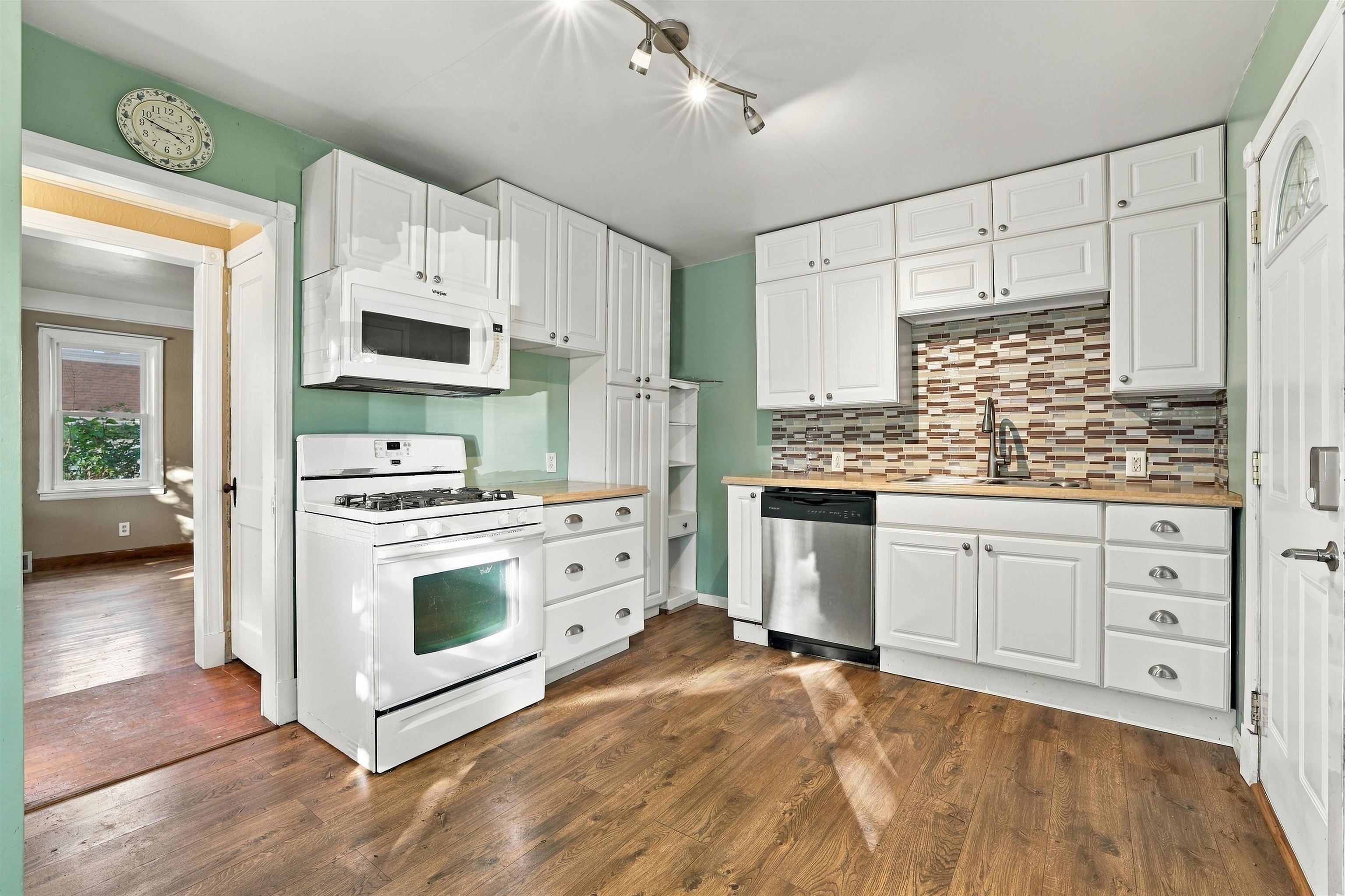 520 13th Street North Property Photo 5