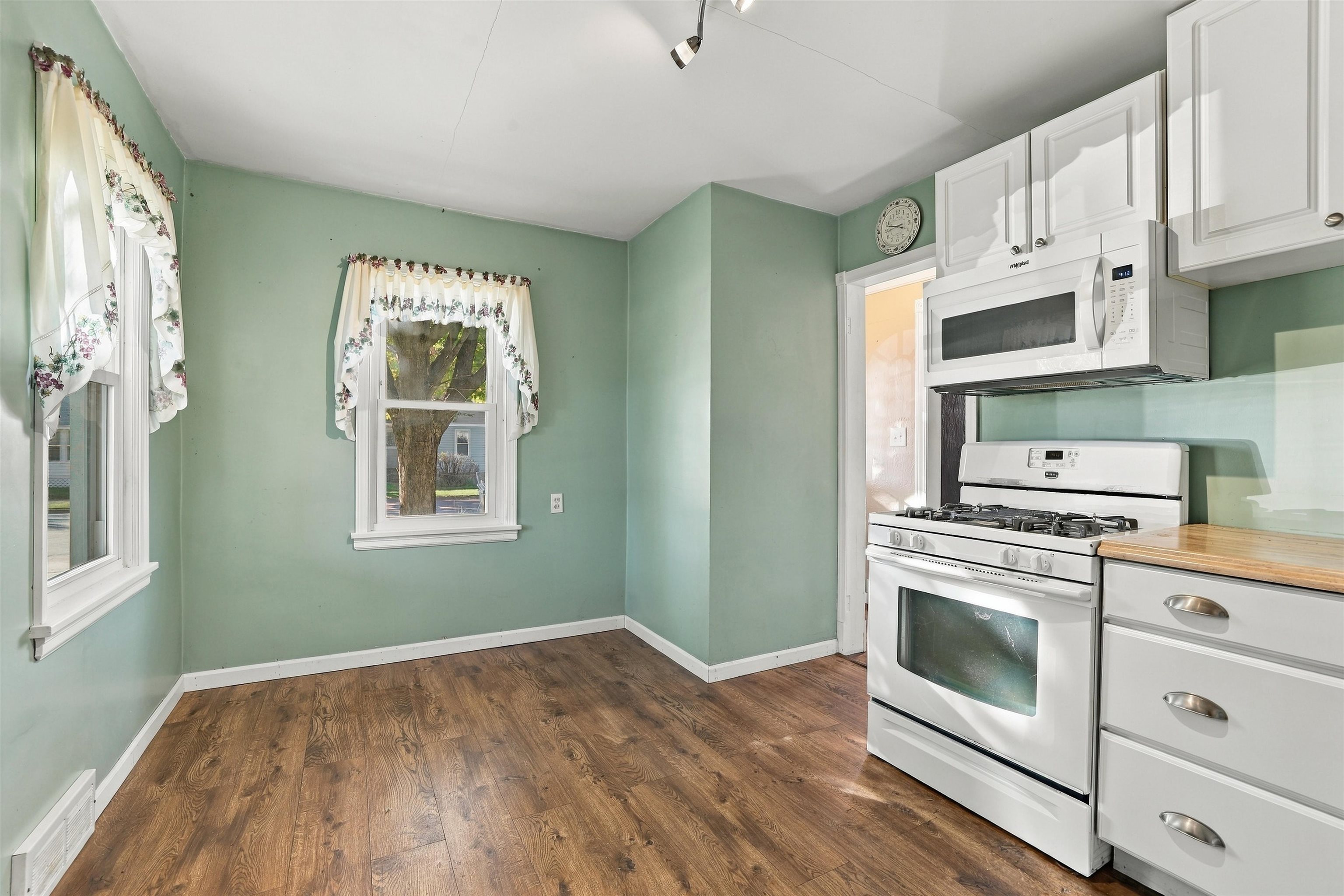 520 13th Street North Property Photo 7