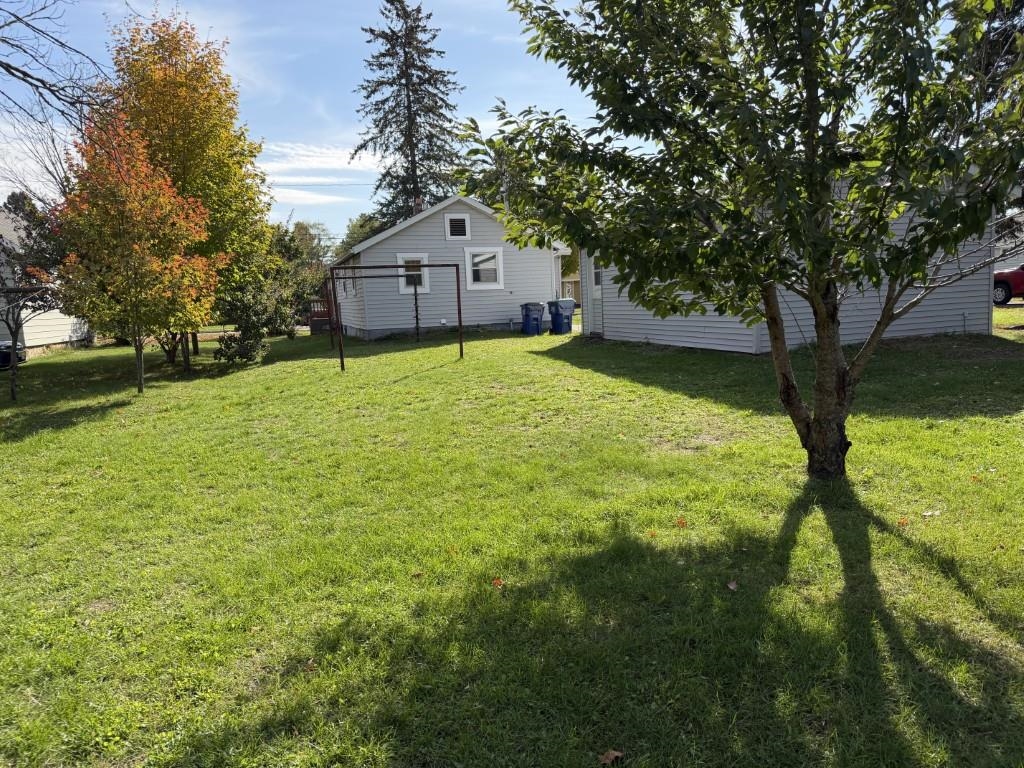 1906 Spring Street Property Photo 7