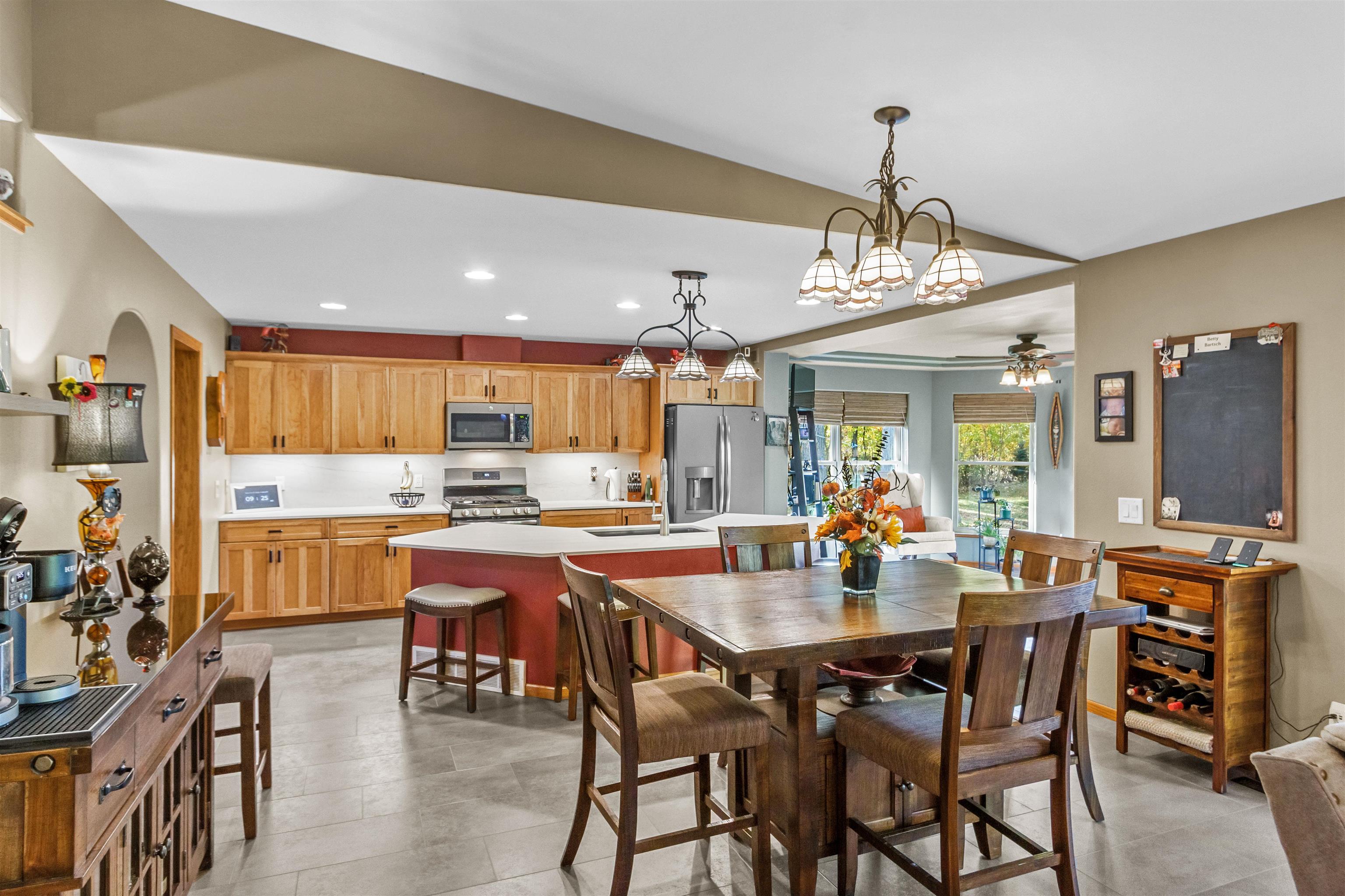 9620 Timberline Court Property Photo 14