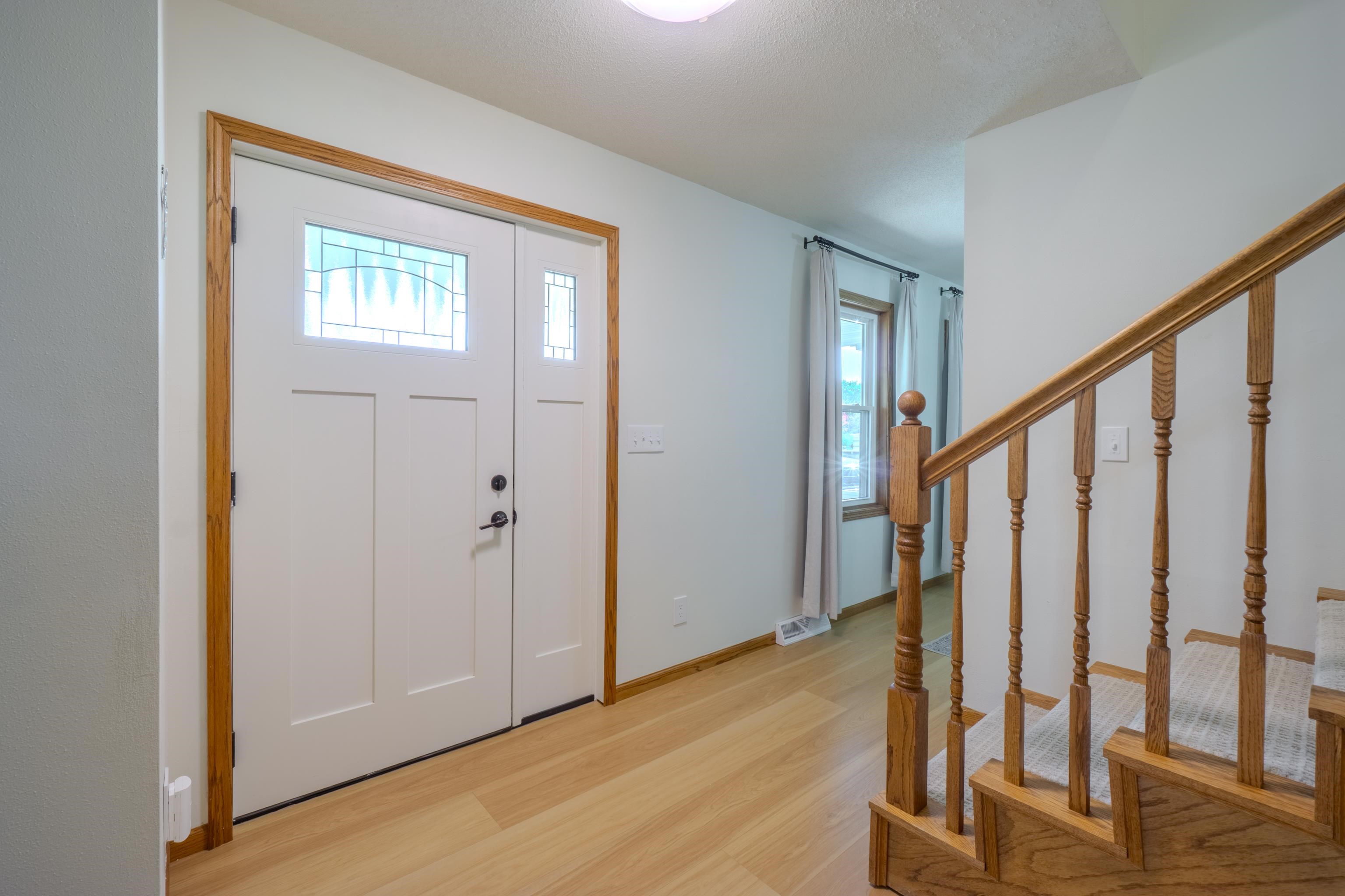 227888 Lanner Avenue Property Photo 7