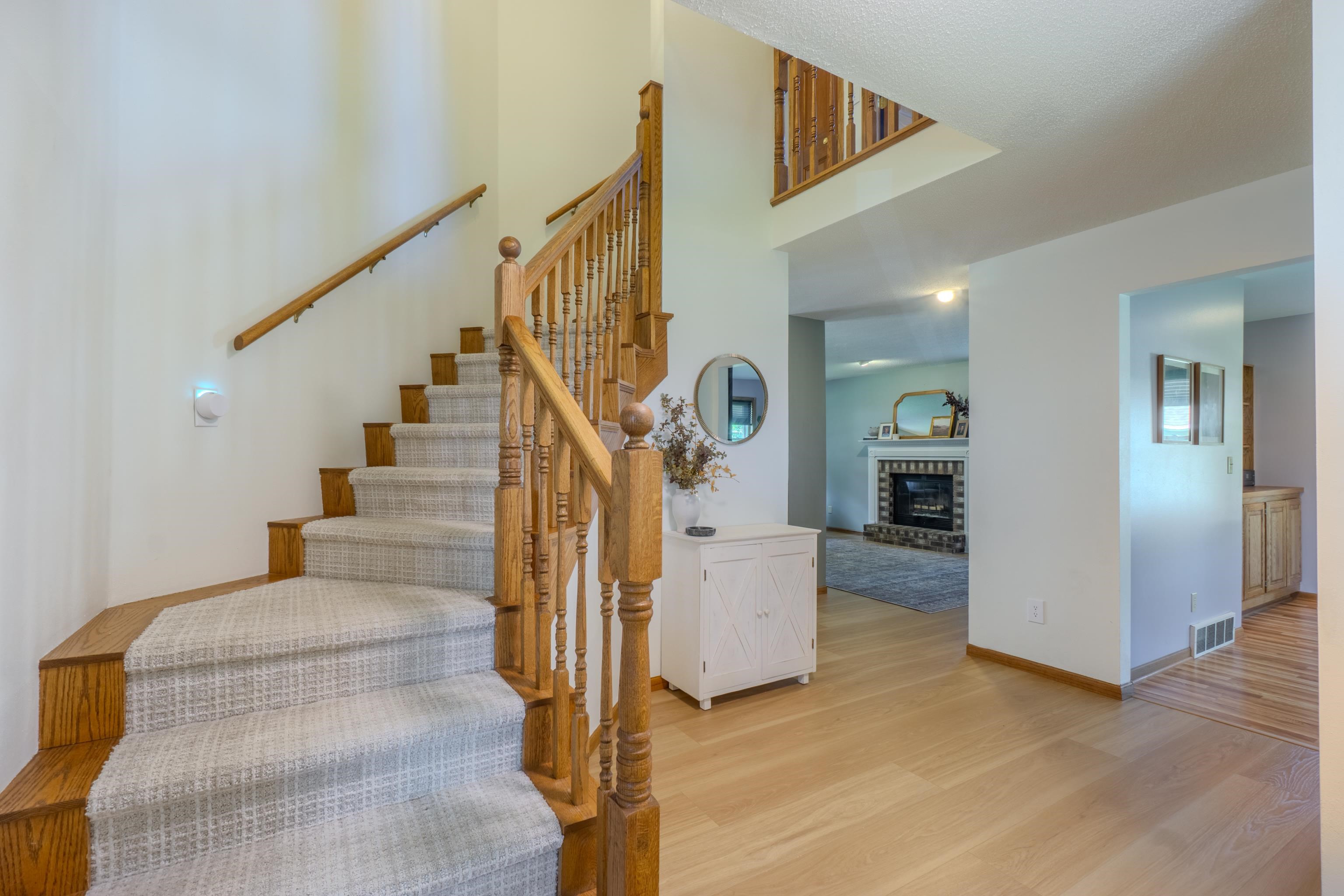 227888 Lanner Avenue Property Photo 8
