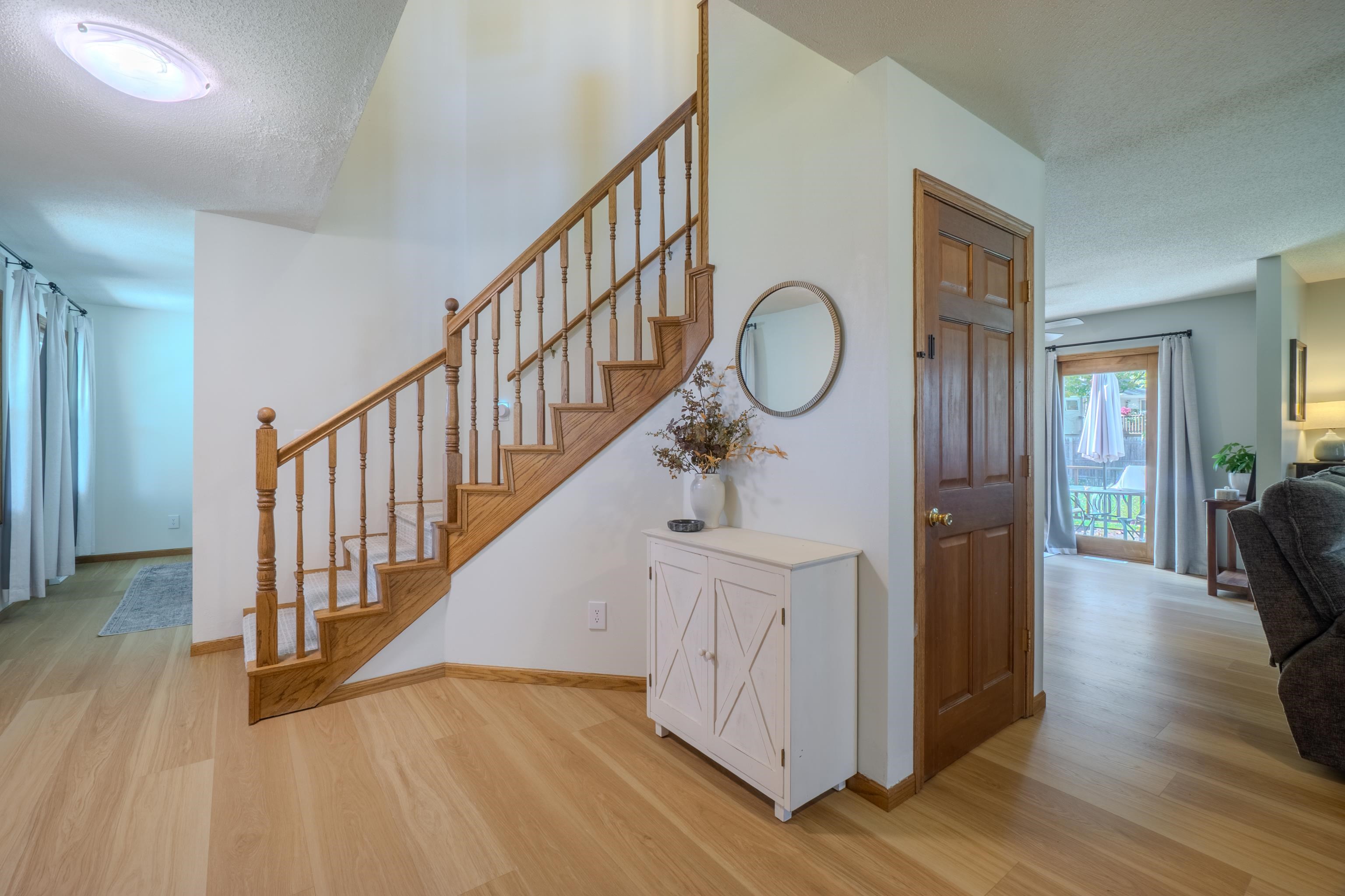 227888 Lanner Avenue Property Photo 11