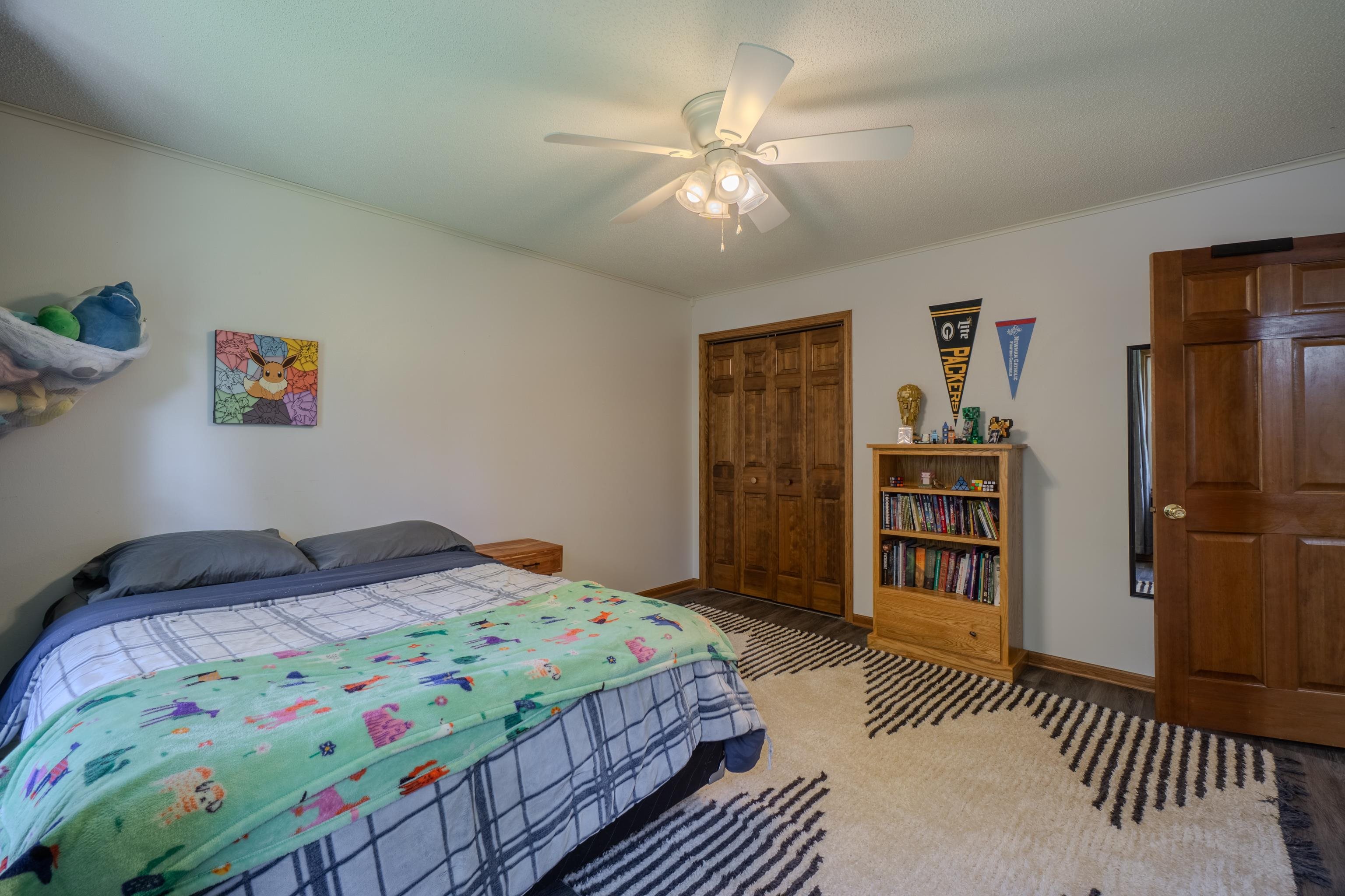 227888 Lanner Avenue Property Photo 37