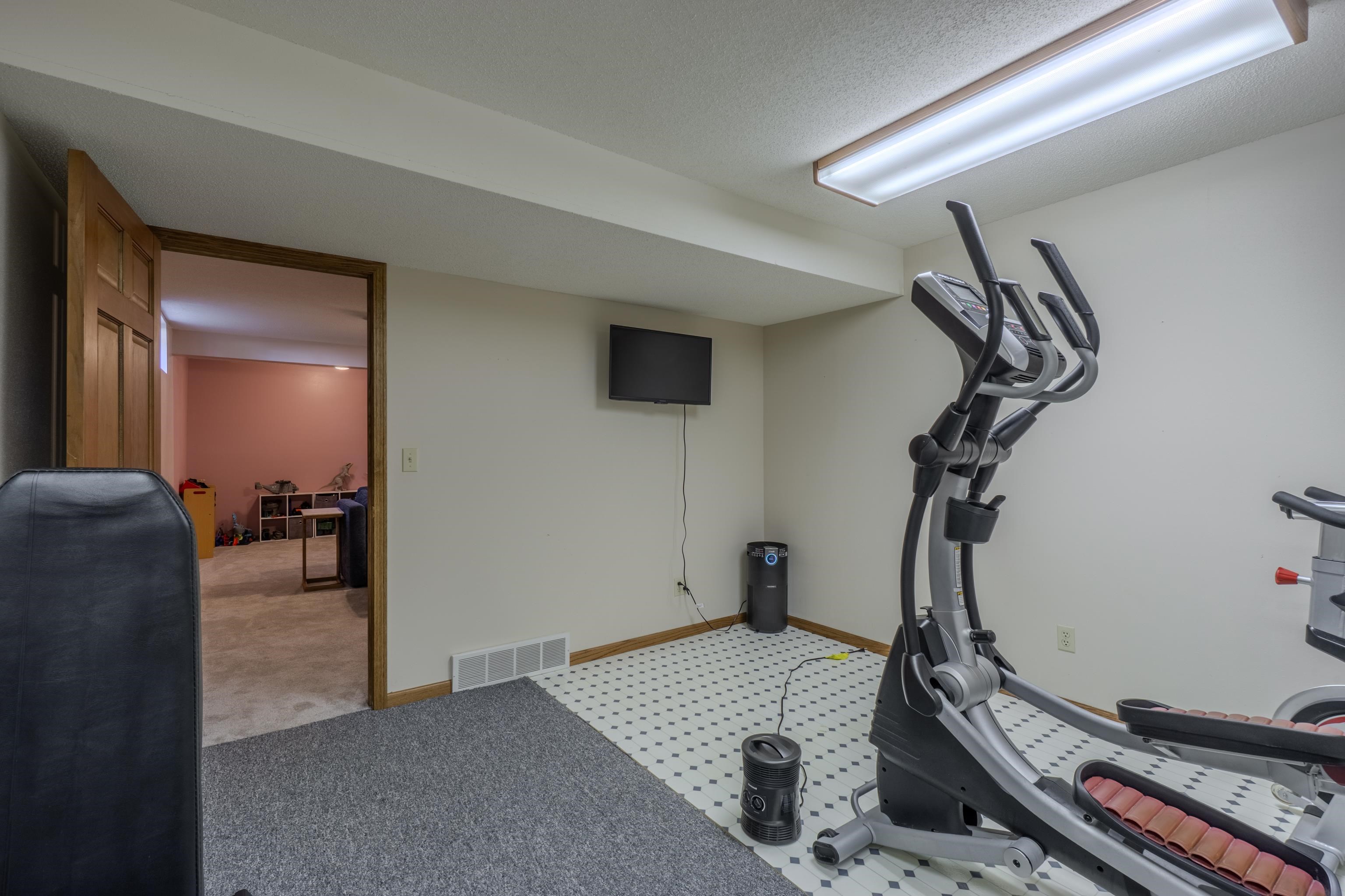 227888 Lanner Avenue Property Photo 52