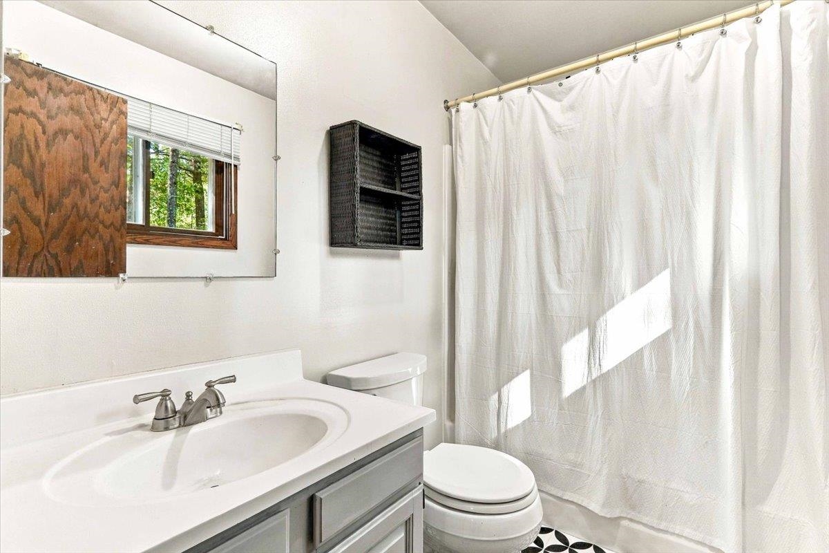 2540 Abby Lane Property Photo 23