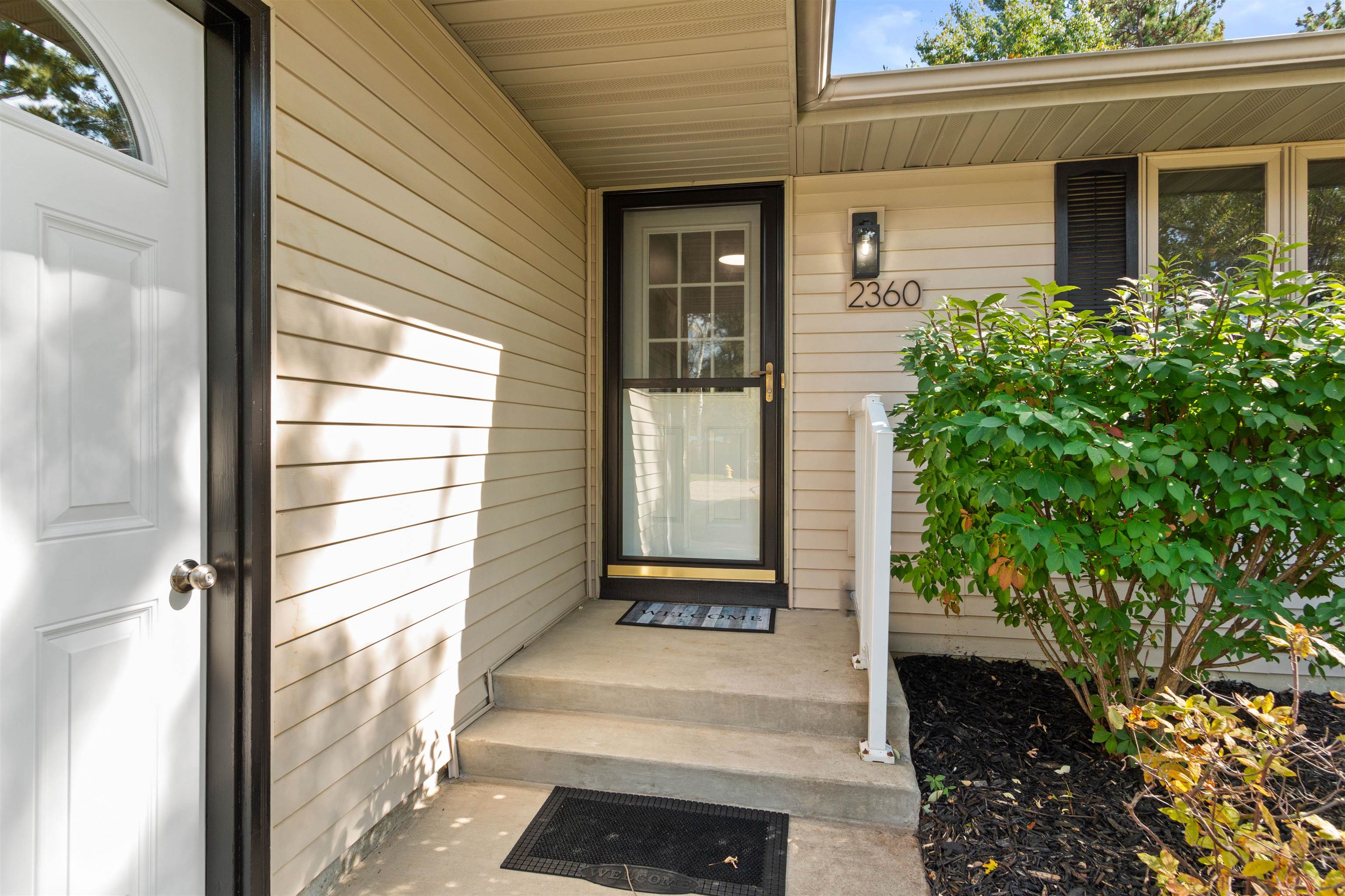 2360 Weslan Drive Property Photo 2