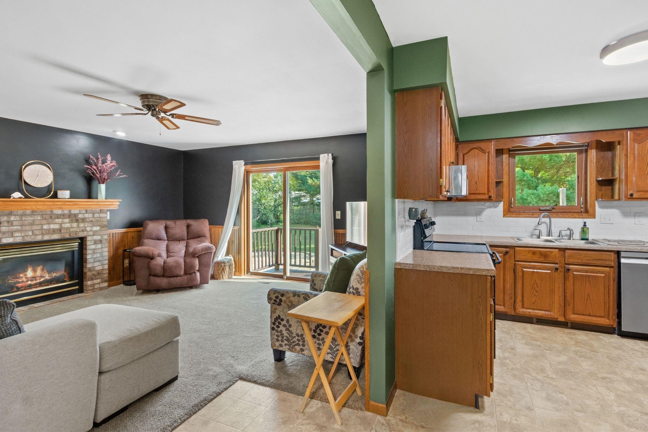 2360 Weslan Drive Property Photo 11