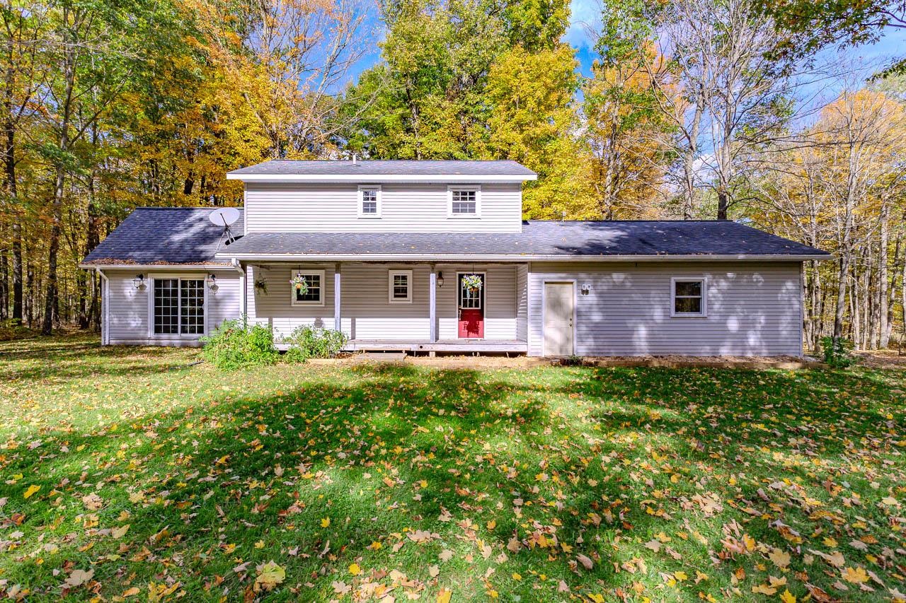 4561 Hardwood Lane Property Photo 1
