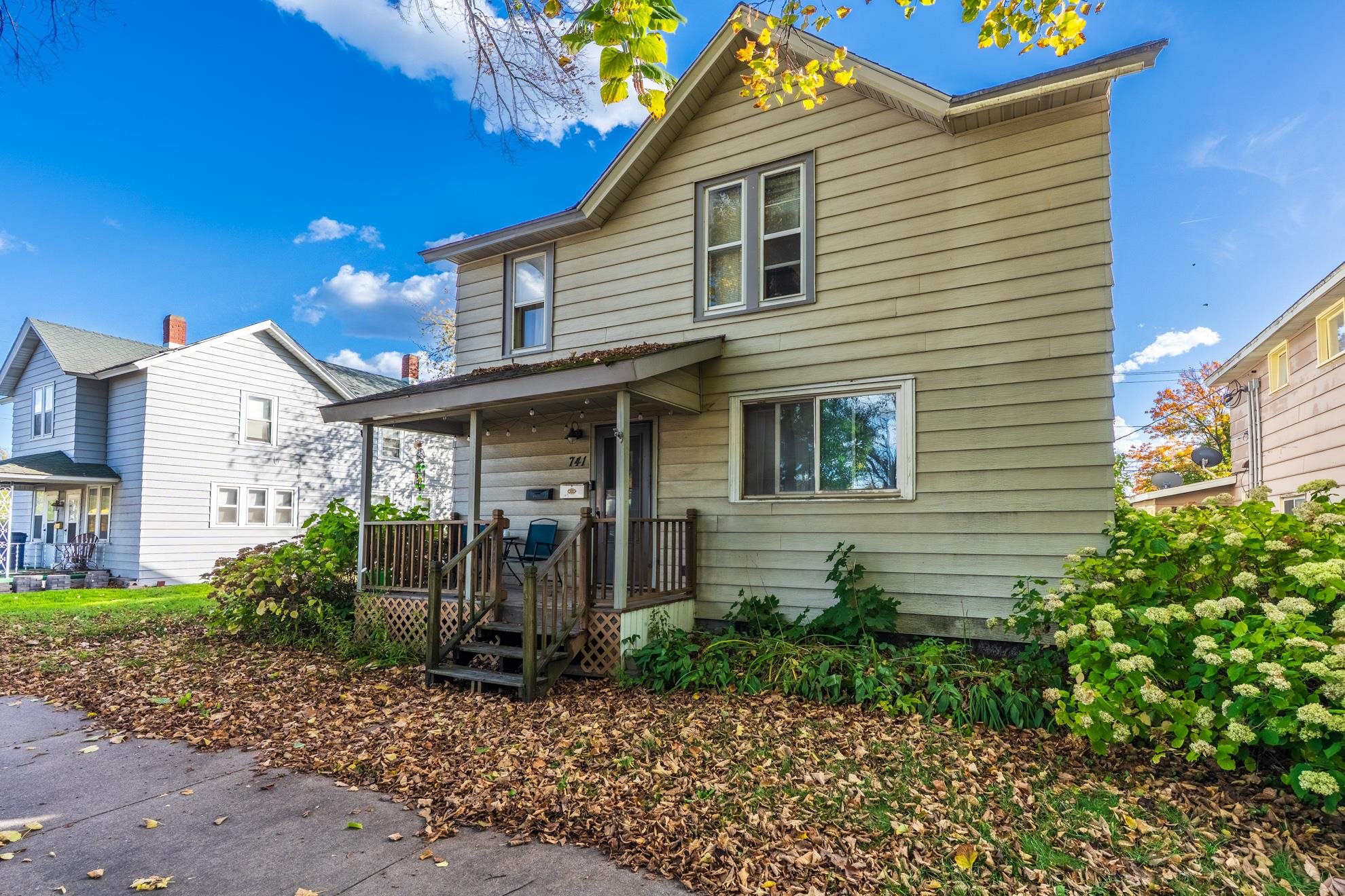 741 Jackson Street Property Photo 1