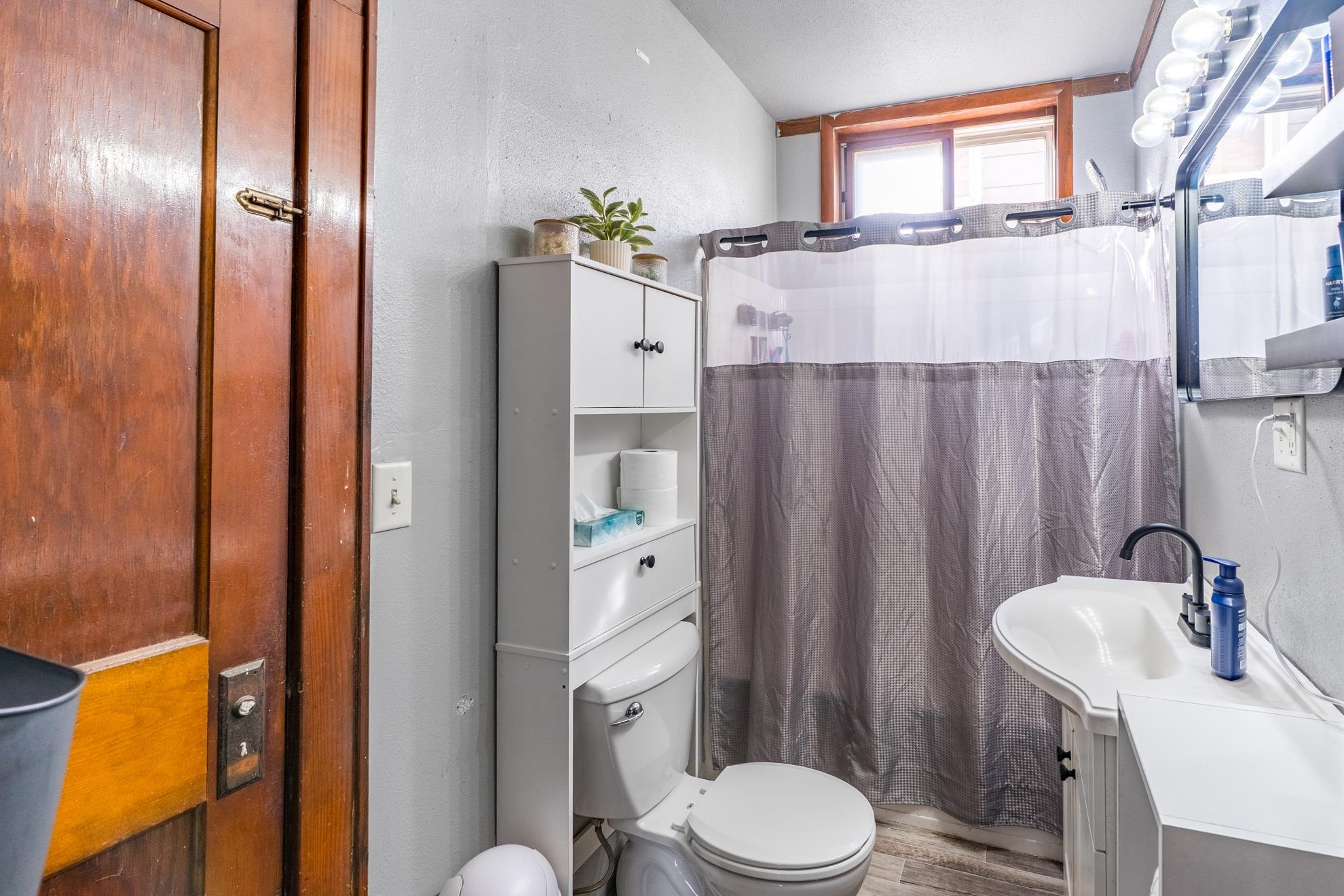 741 Jackson Street Property Photo 14