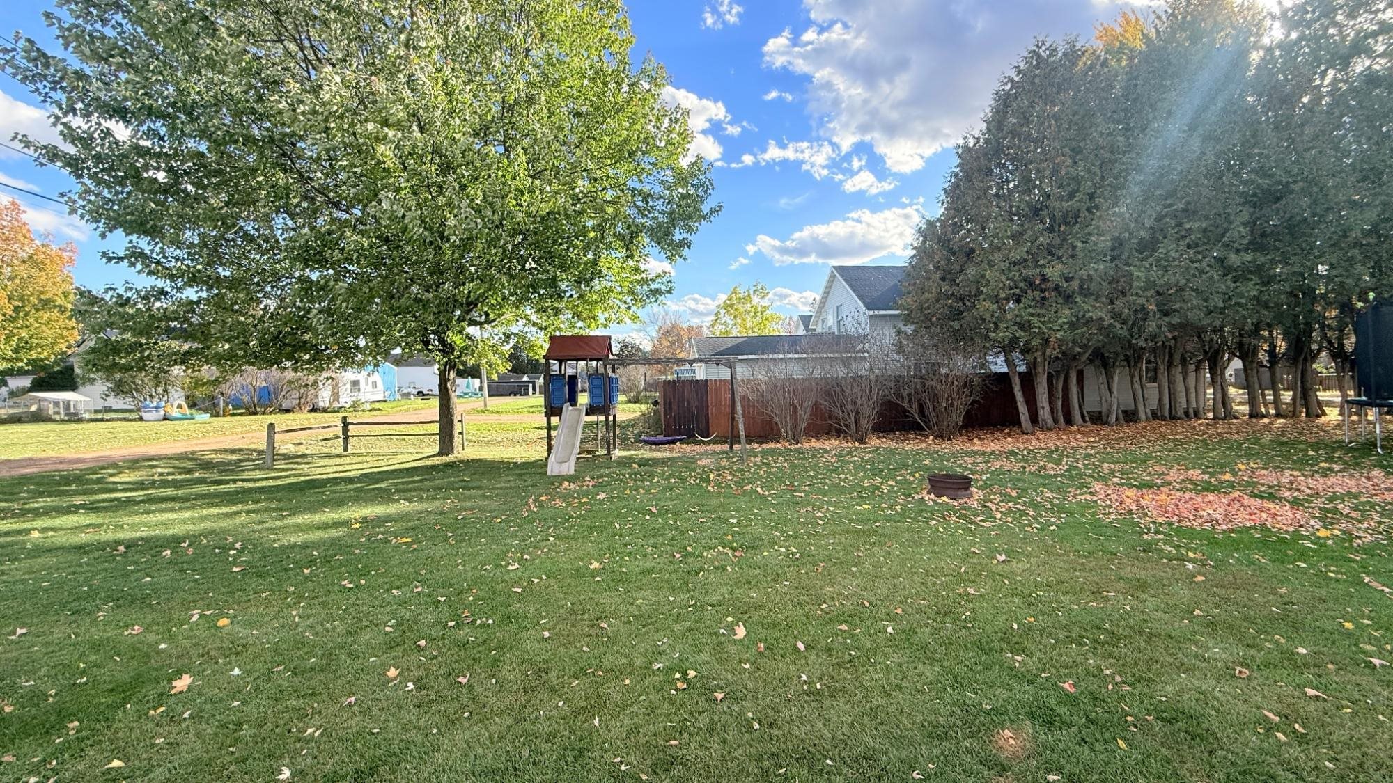 209 N Pine Street Property Photo 2
