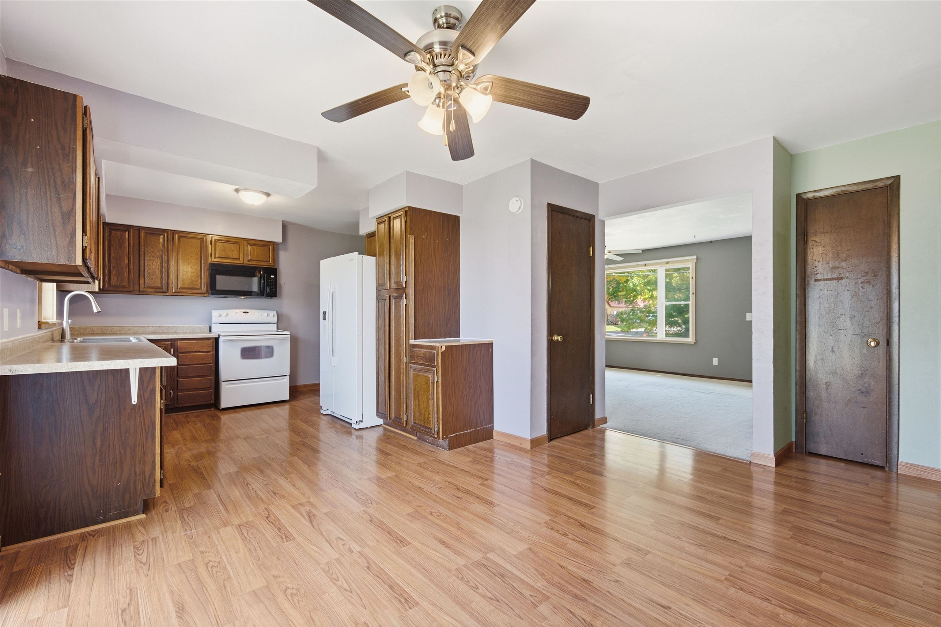601 N Chestnut Avenue Property Photo 12