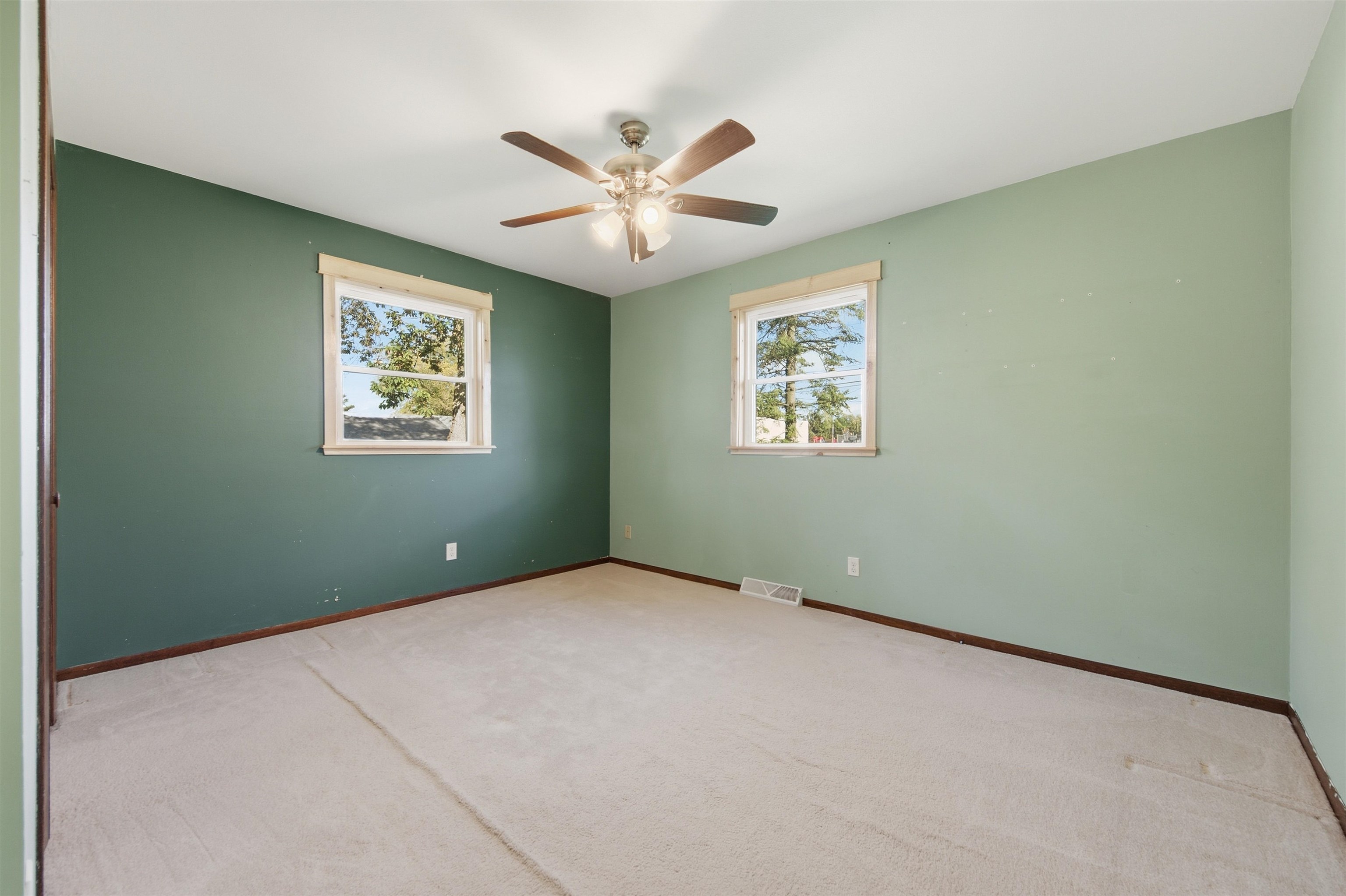 601 N Chestnut Avenue Property Photo 18