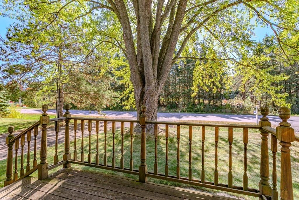 150306 Robin Lane Property Photo 6