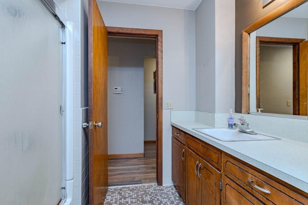150306 Robin Lane Property Photo 26