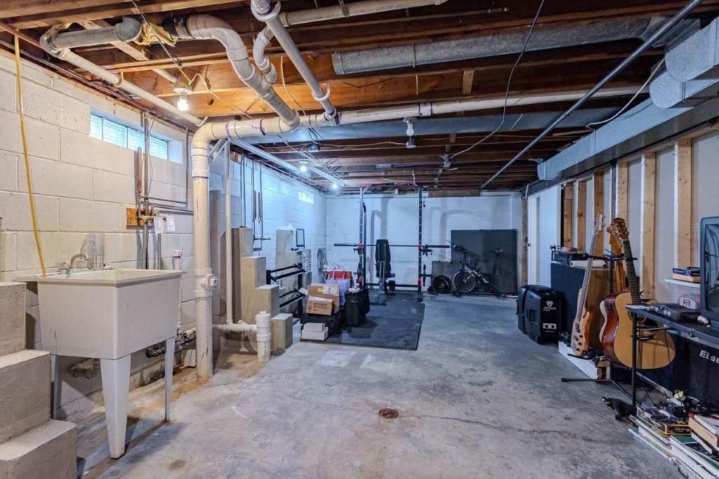 150306 Robin Lane Property Photo 36