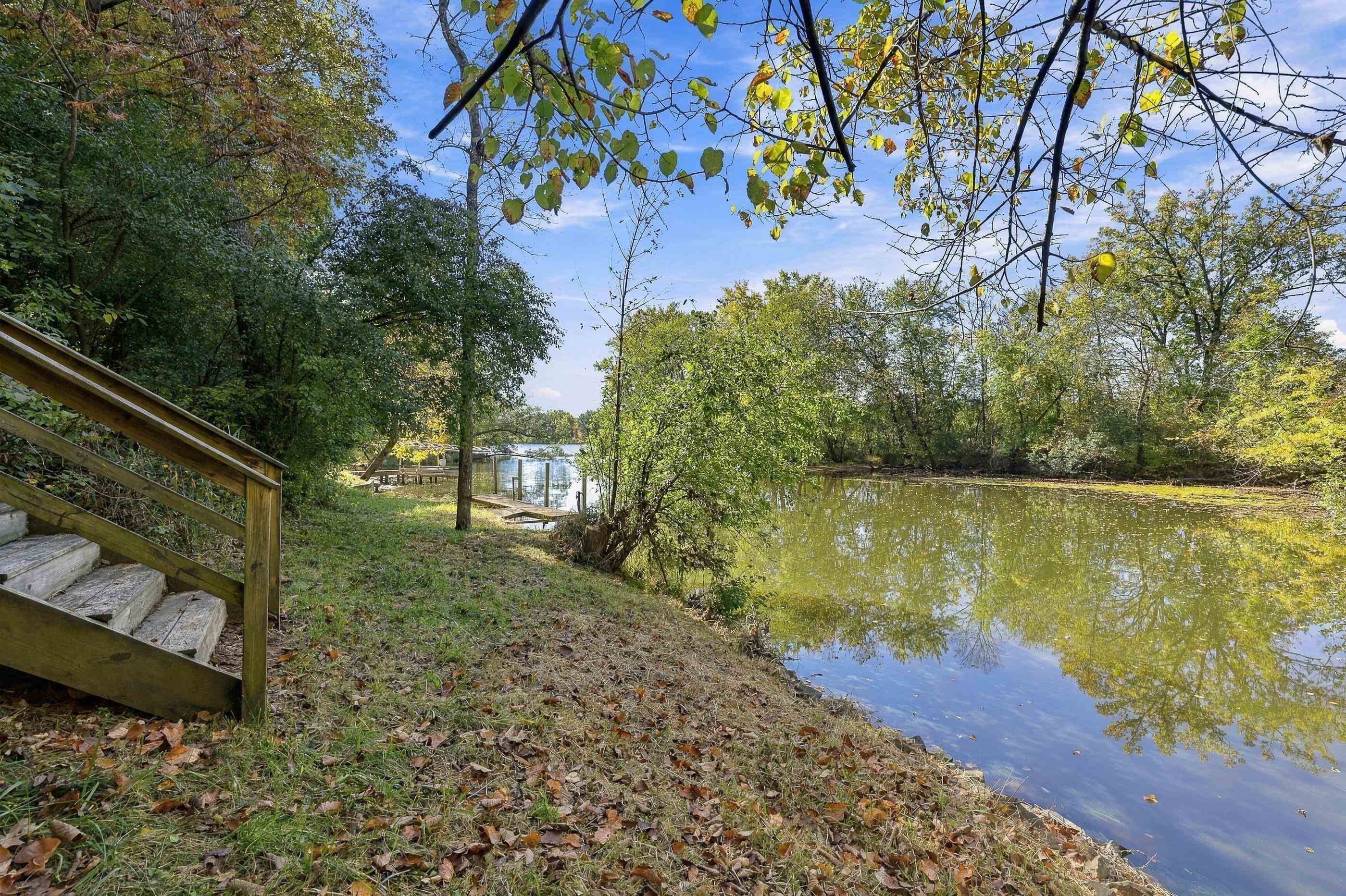 10767 Sandy Spring Drive Property Photo 1