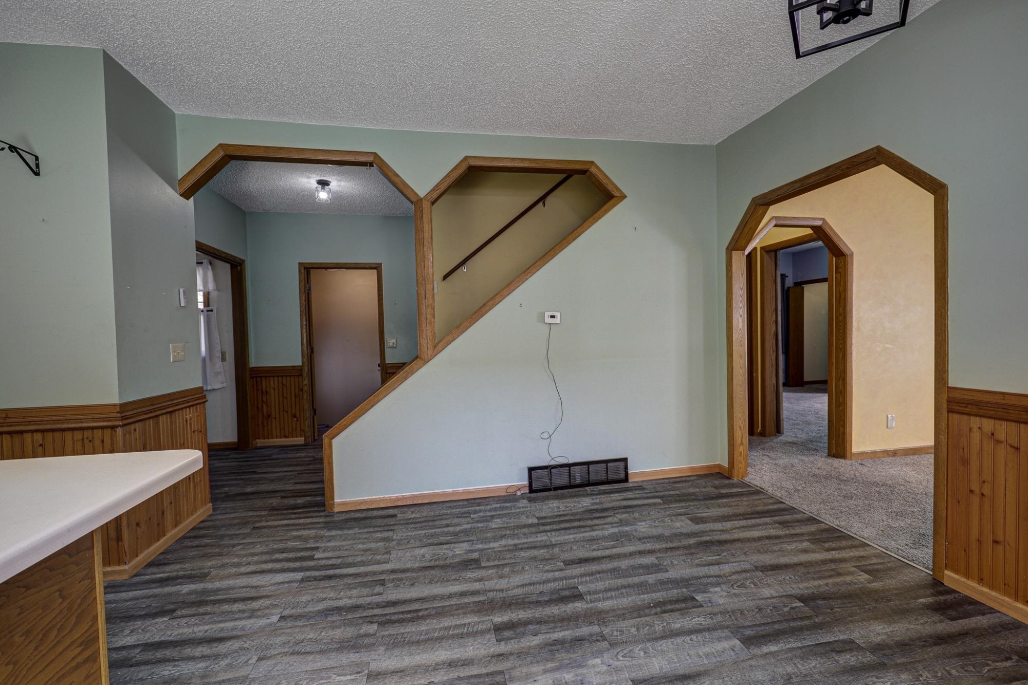 210 East Street Property Photo 14