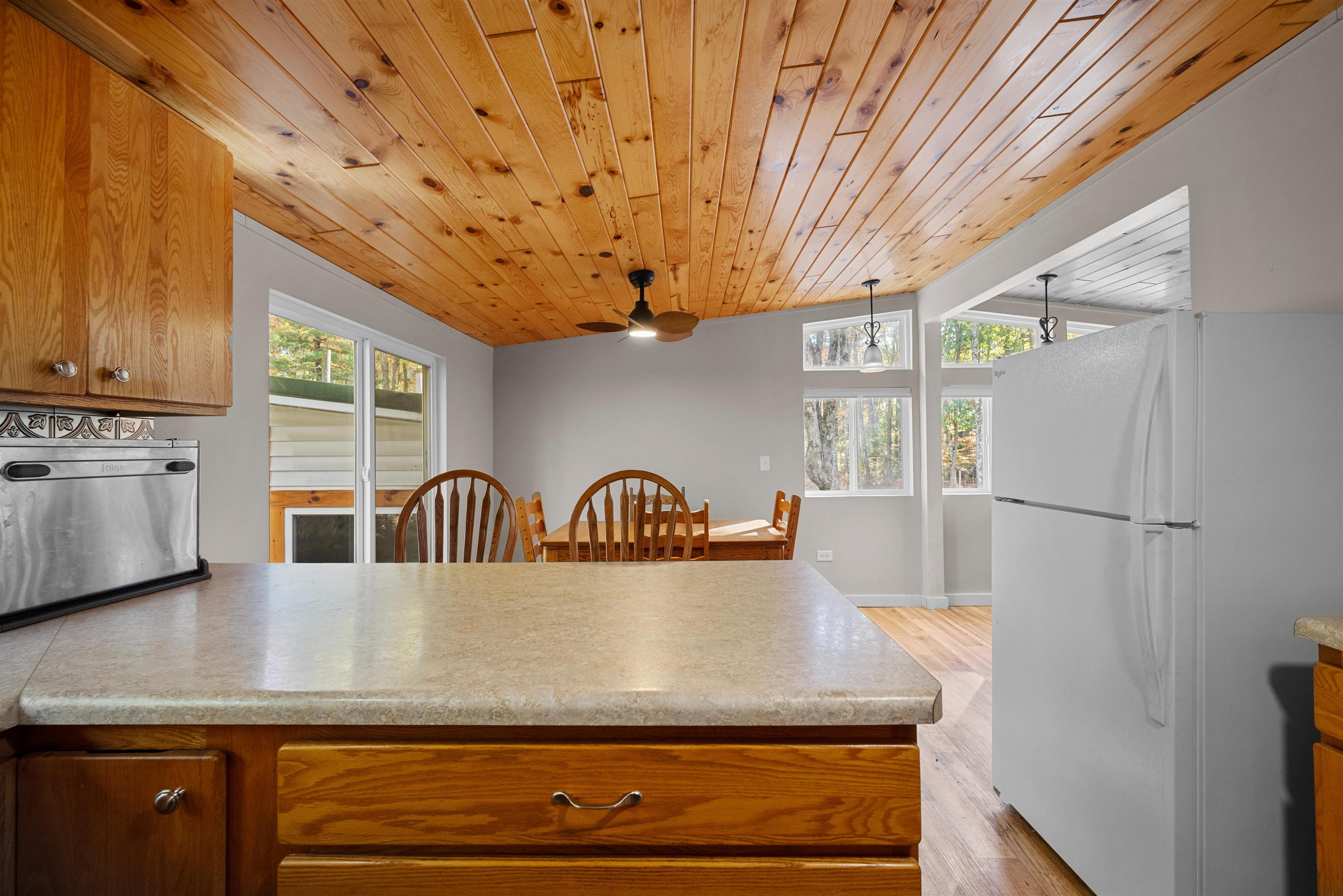 1589 N Reserve Drive Property Photo 11