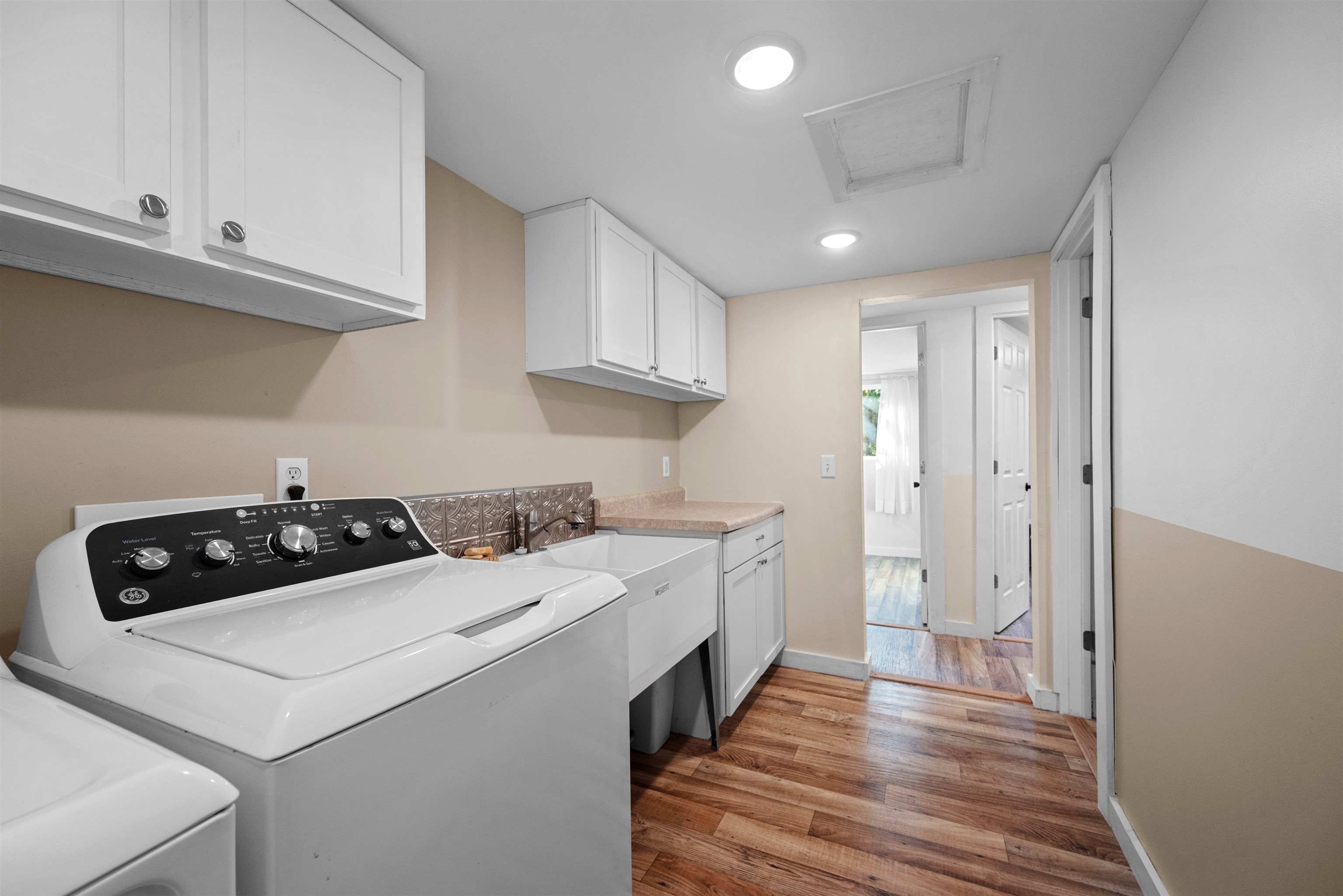 1589 N Reserve Drive Property Photo 18