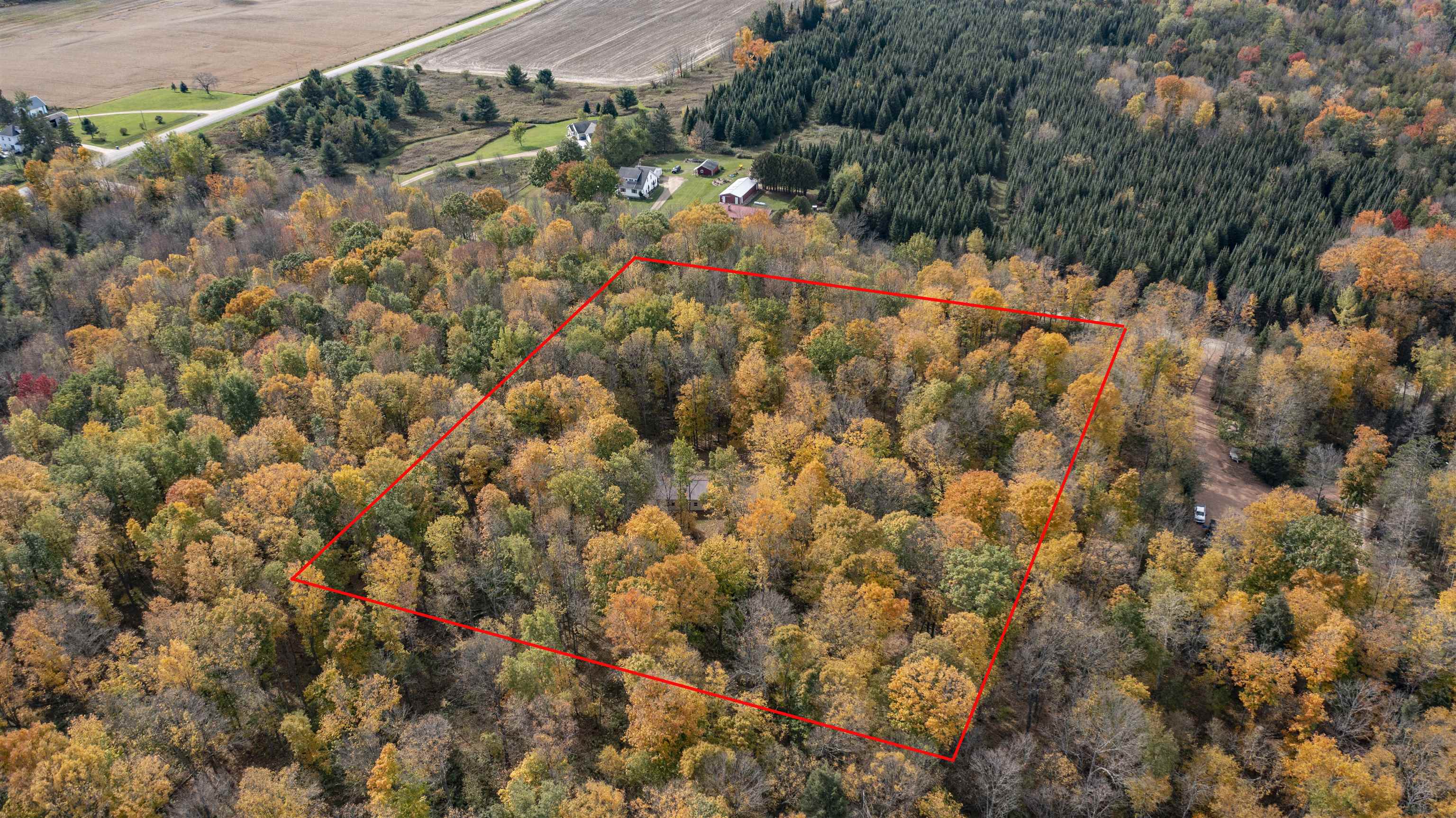N7784 Elm Tree Lane Property Photo 4