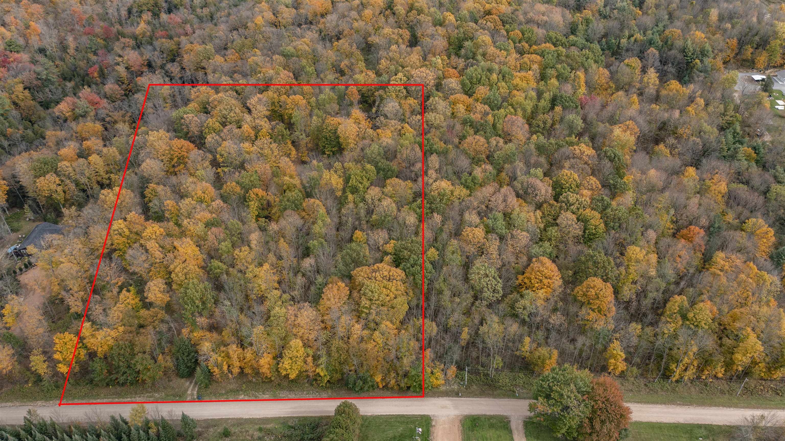 N7784 Elm Tree Lane Property Photo 5