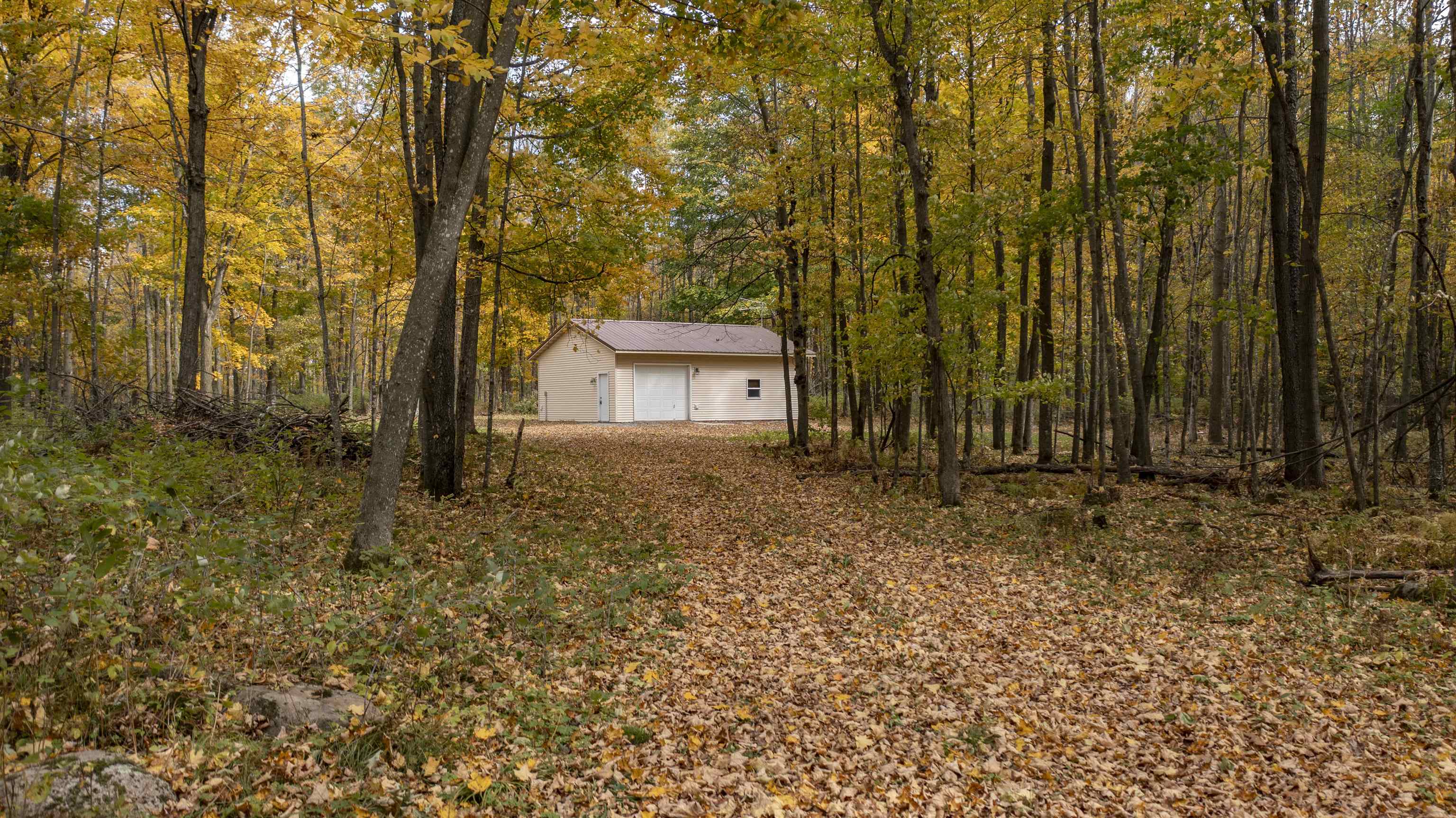 N7784 Elm Tree Lane Property Photo 8