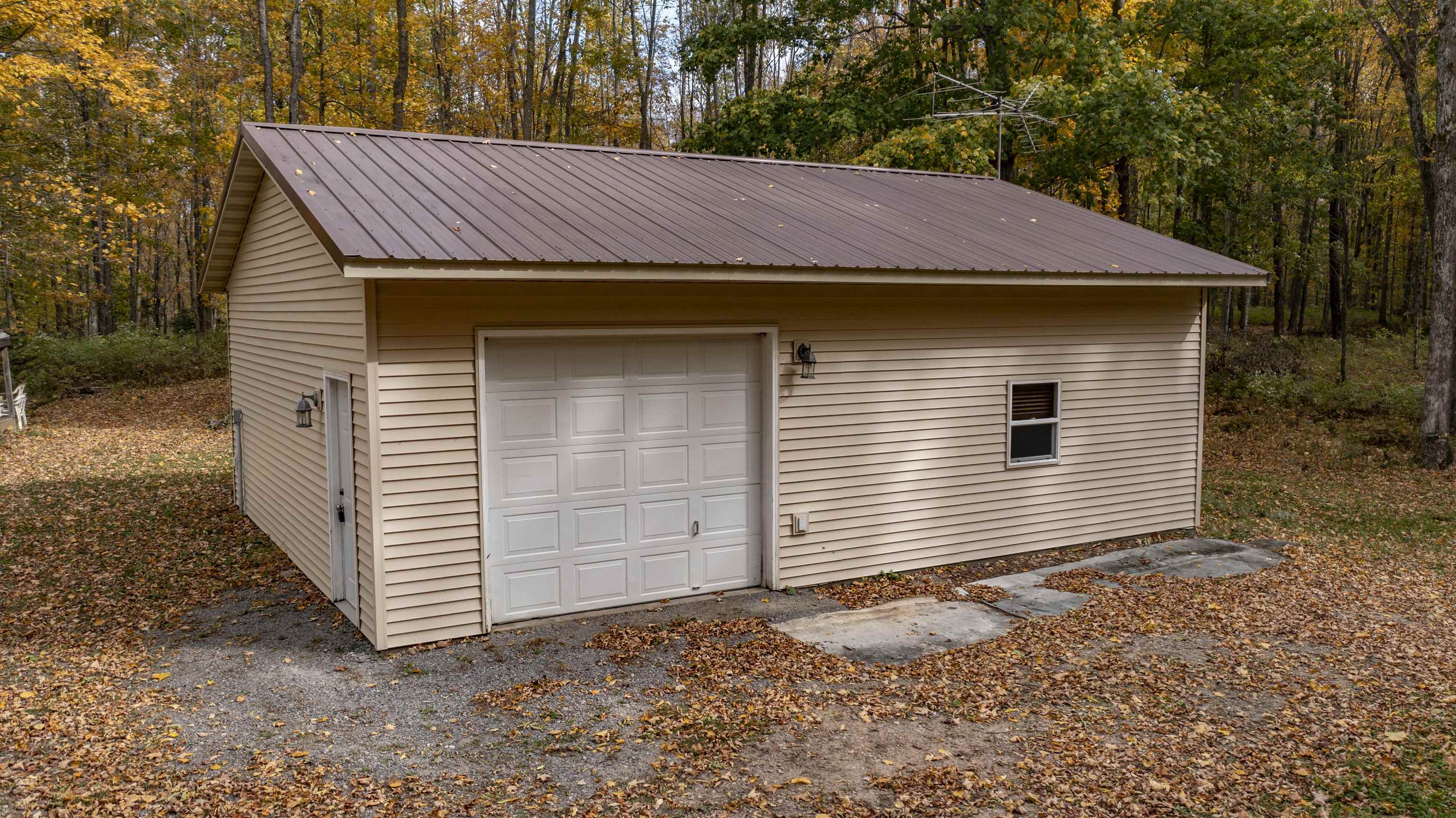 N7784 Elm Tree Lane Property Photo 10