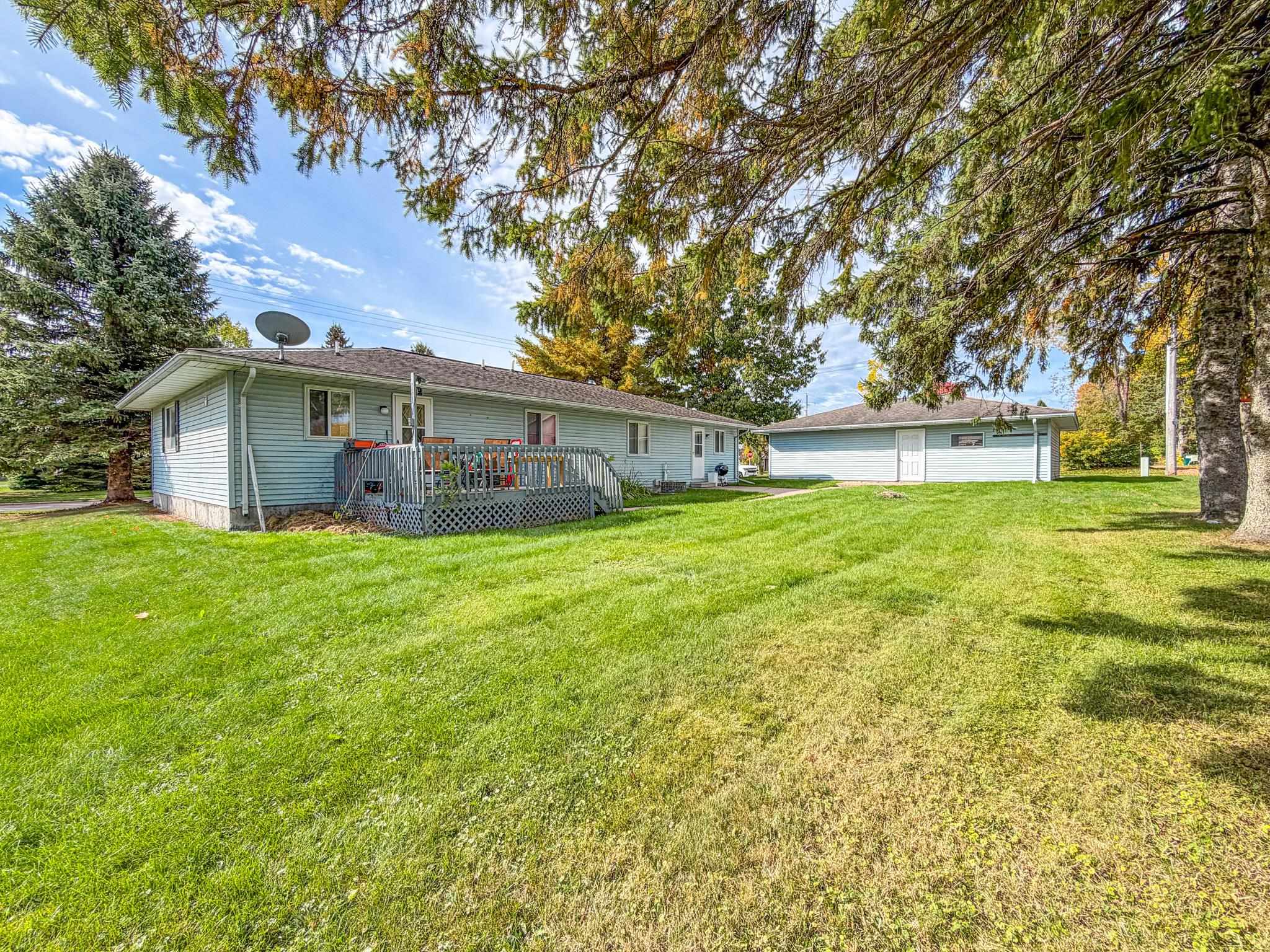 494/496 Flambeau Avenue Property Photo 22