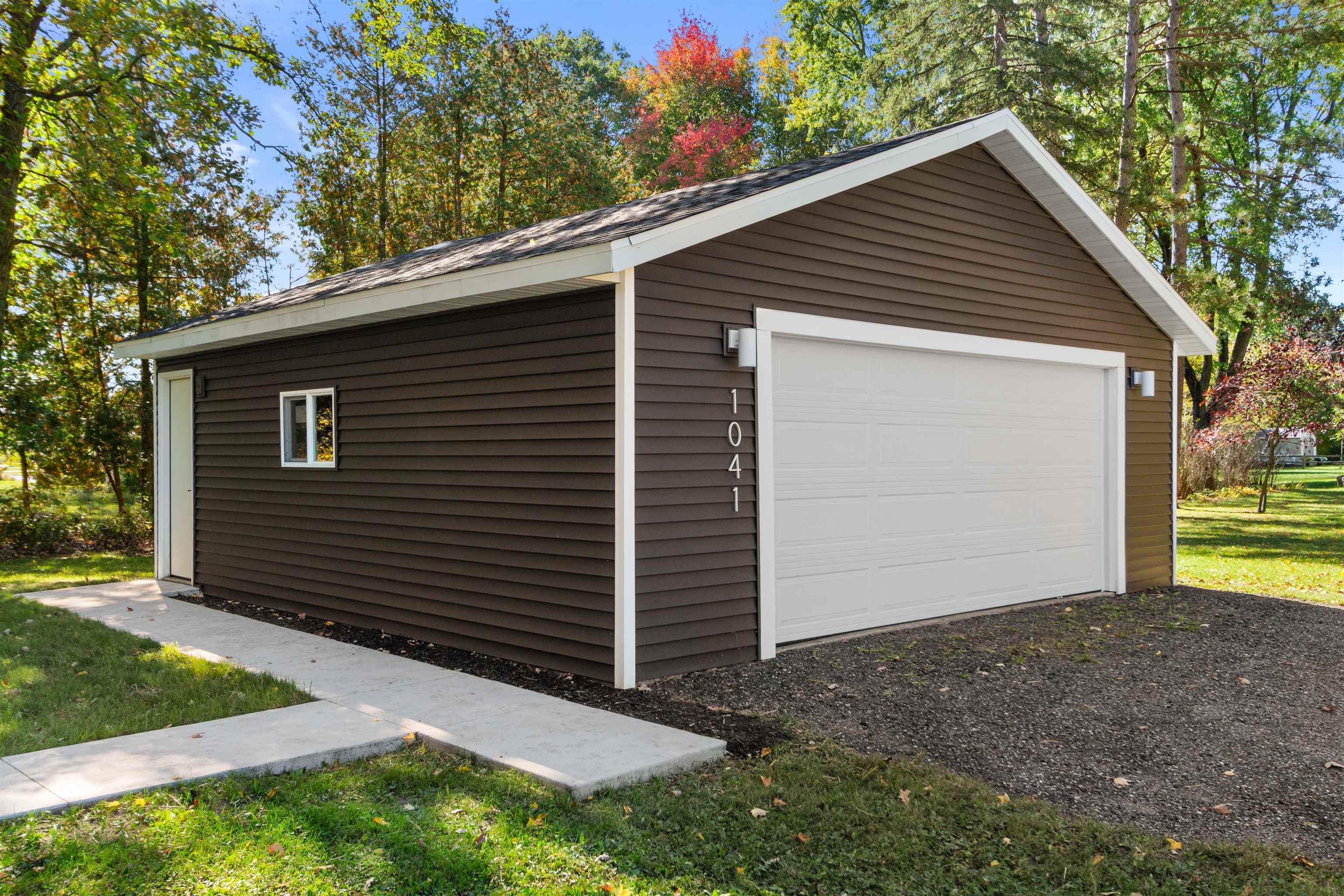 1041 Verbunker Avenue Property Photo 43