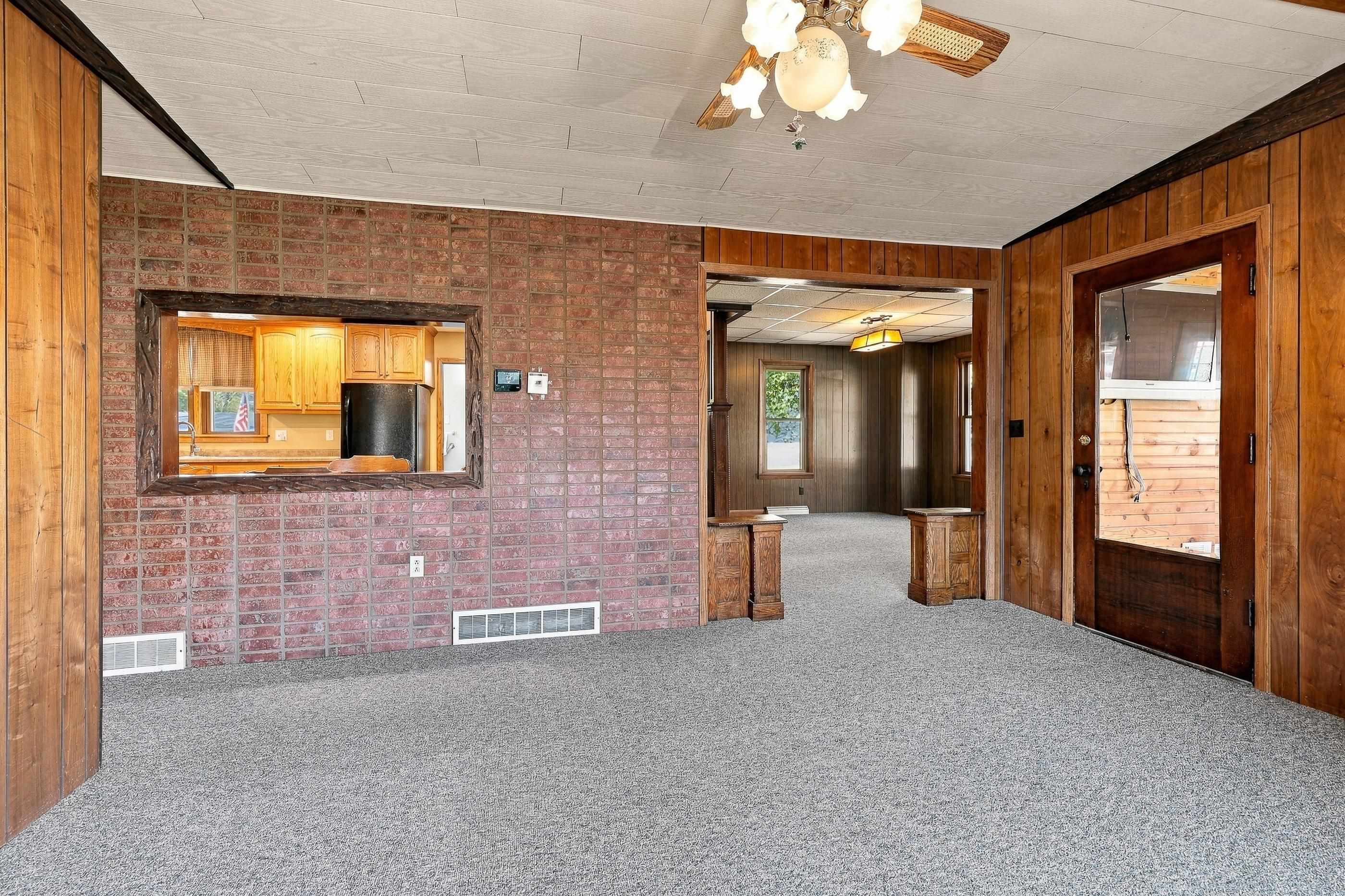 910 Two Mile Avenue Property Photo 18