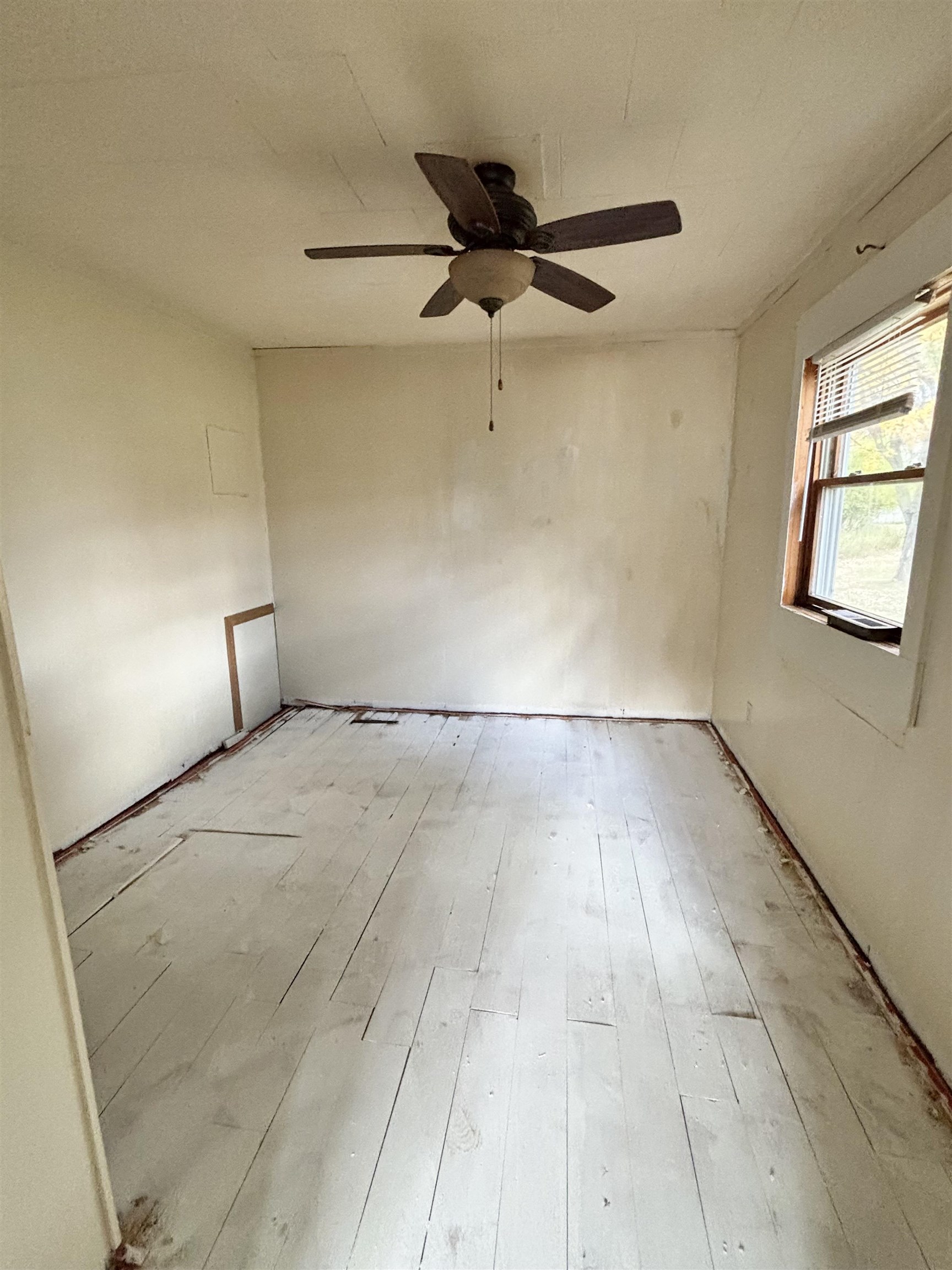 714 Division Street Property Photo 13