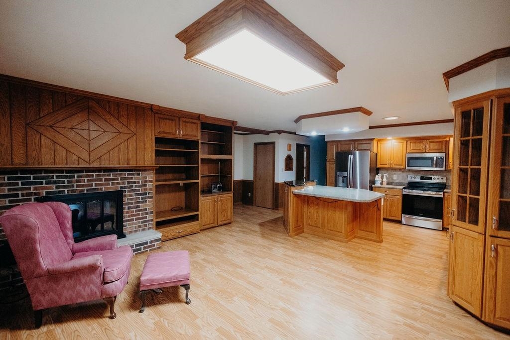 906 Chestnut Street Property Photo 6