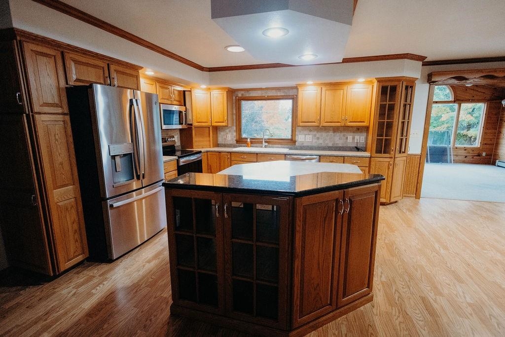 906 Chestnut Street Property Photo 8