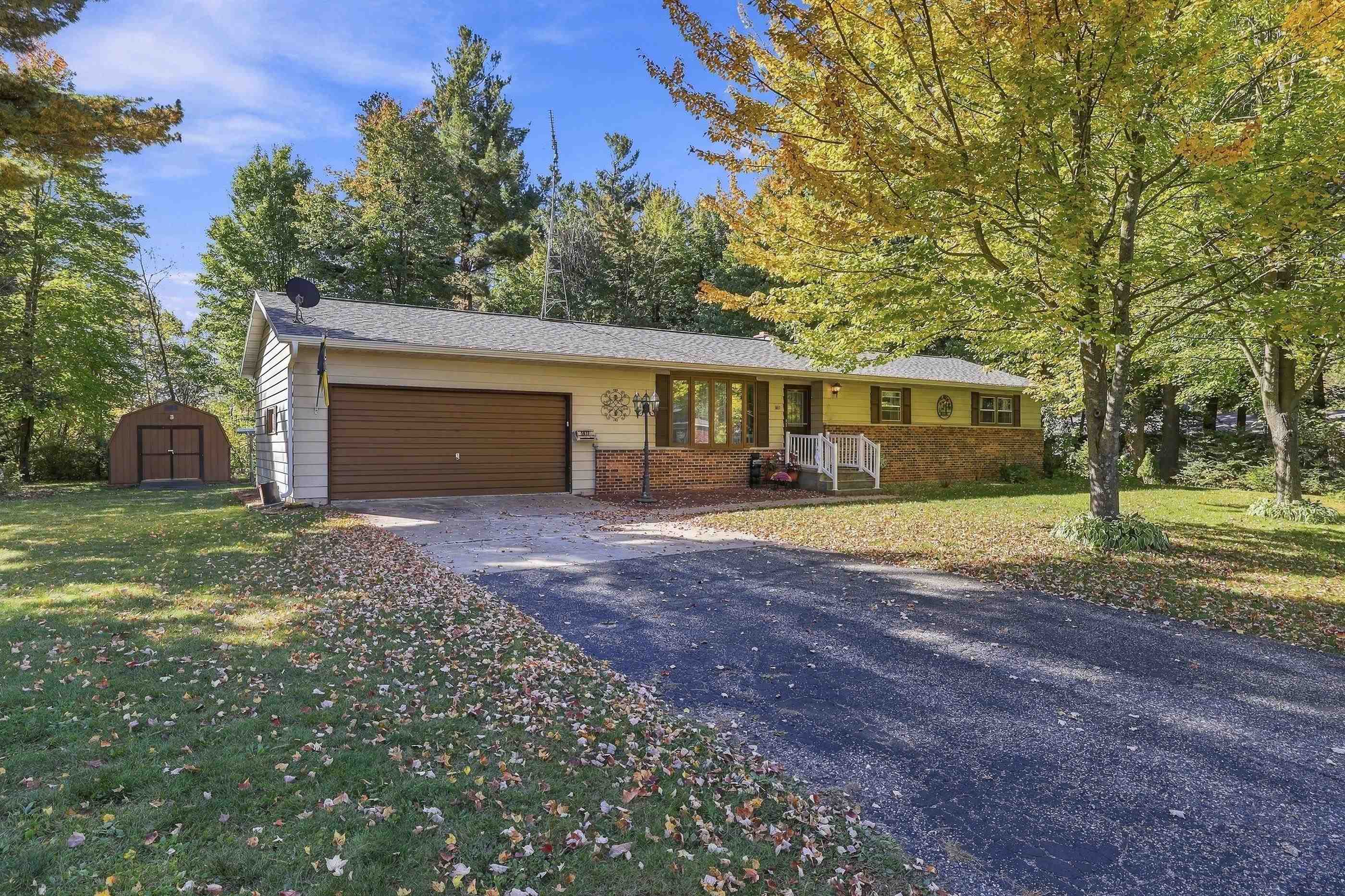 1617 Oak Street Property Photo 2