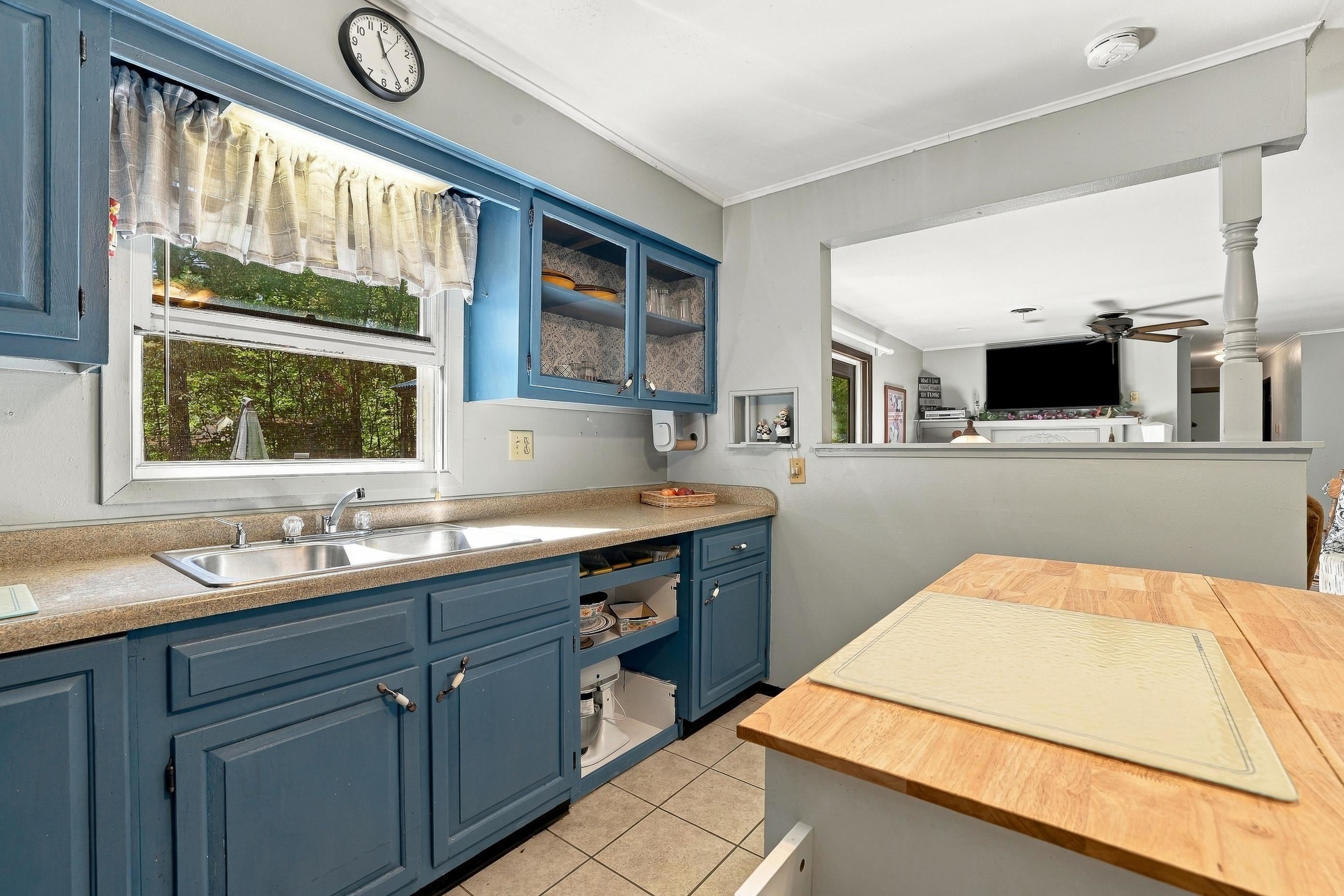 1617 Oak Street Property Photo 16