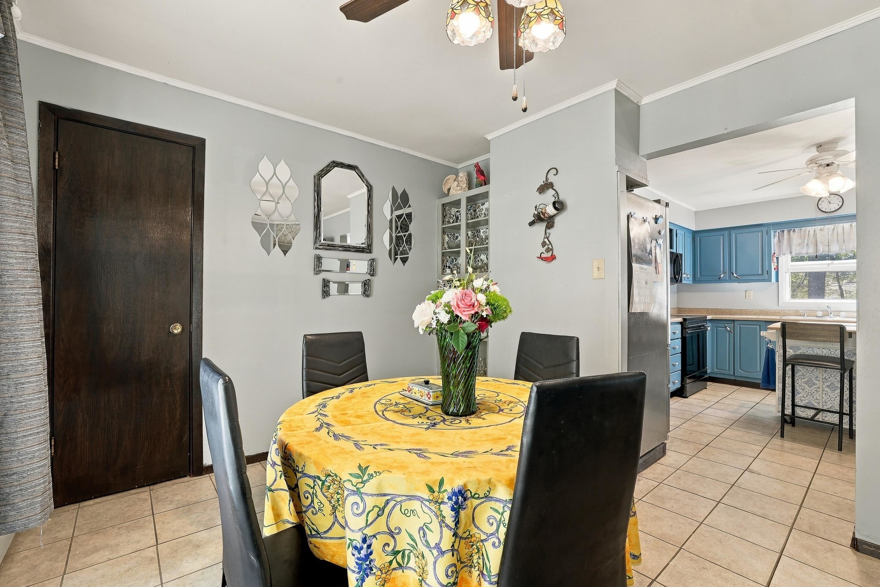 1617 Oak Street Property Photo 20