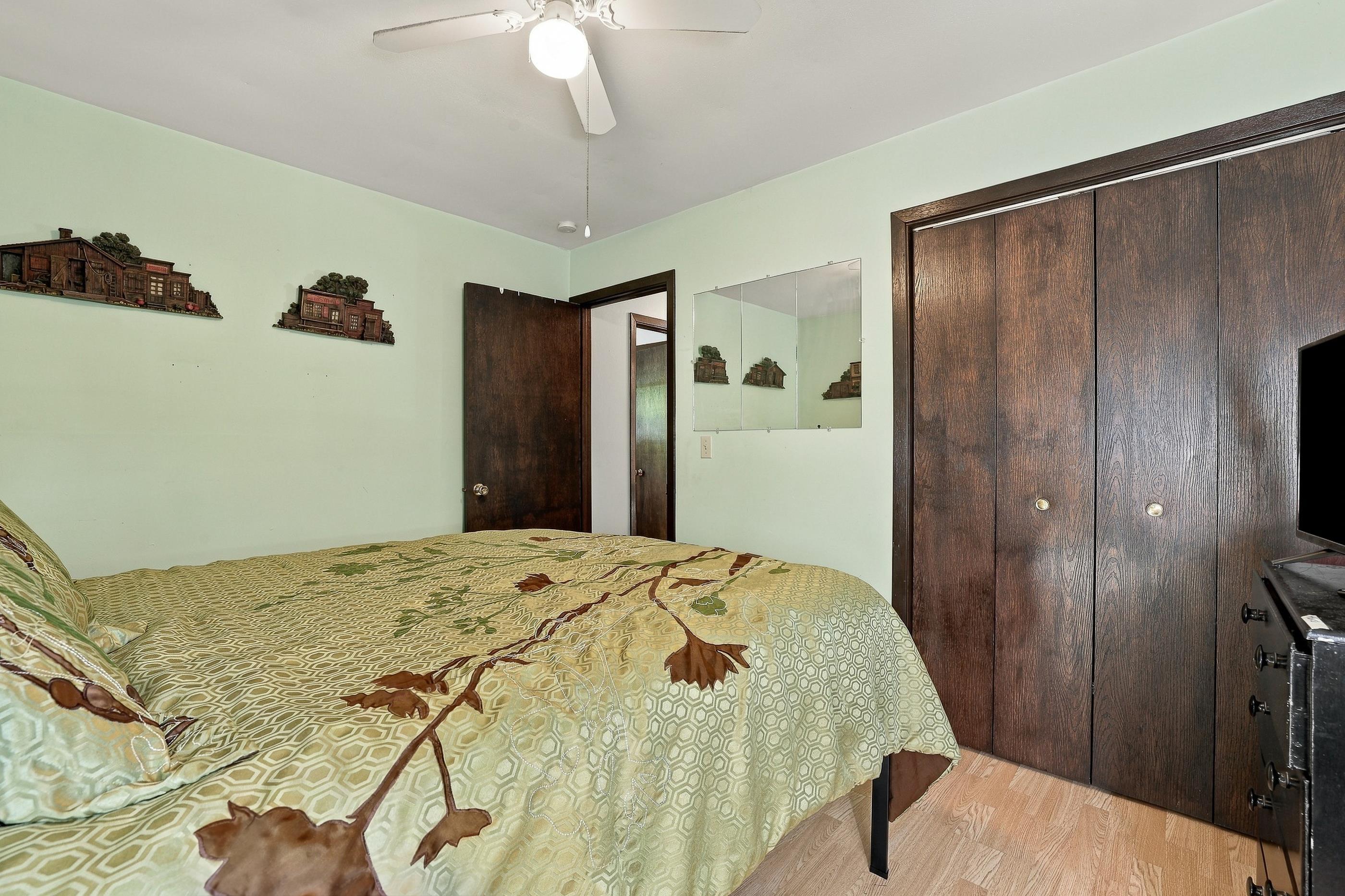 1617 Oak Street Property Photo 30