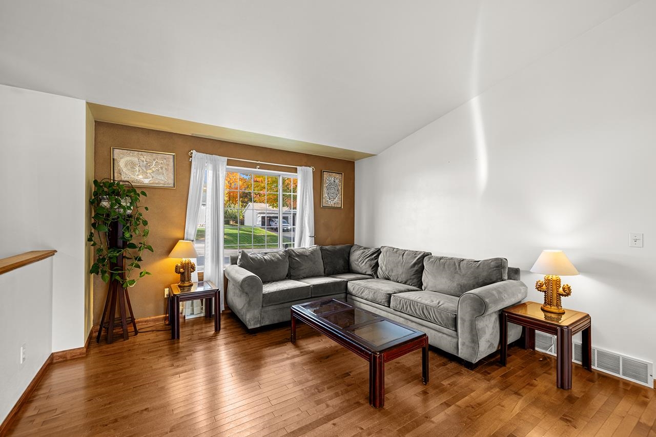 1305 Jackson Street Property Photo 8