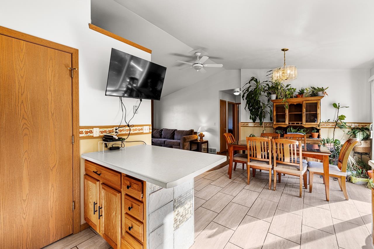 1305 Jackson Street Property Photo 13
